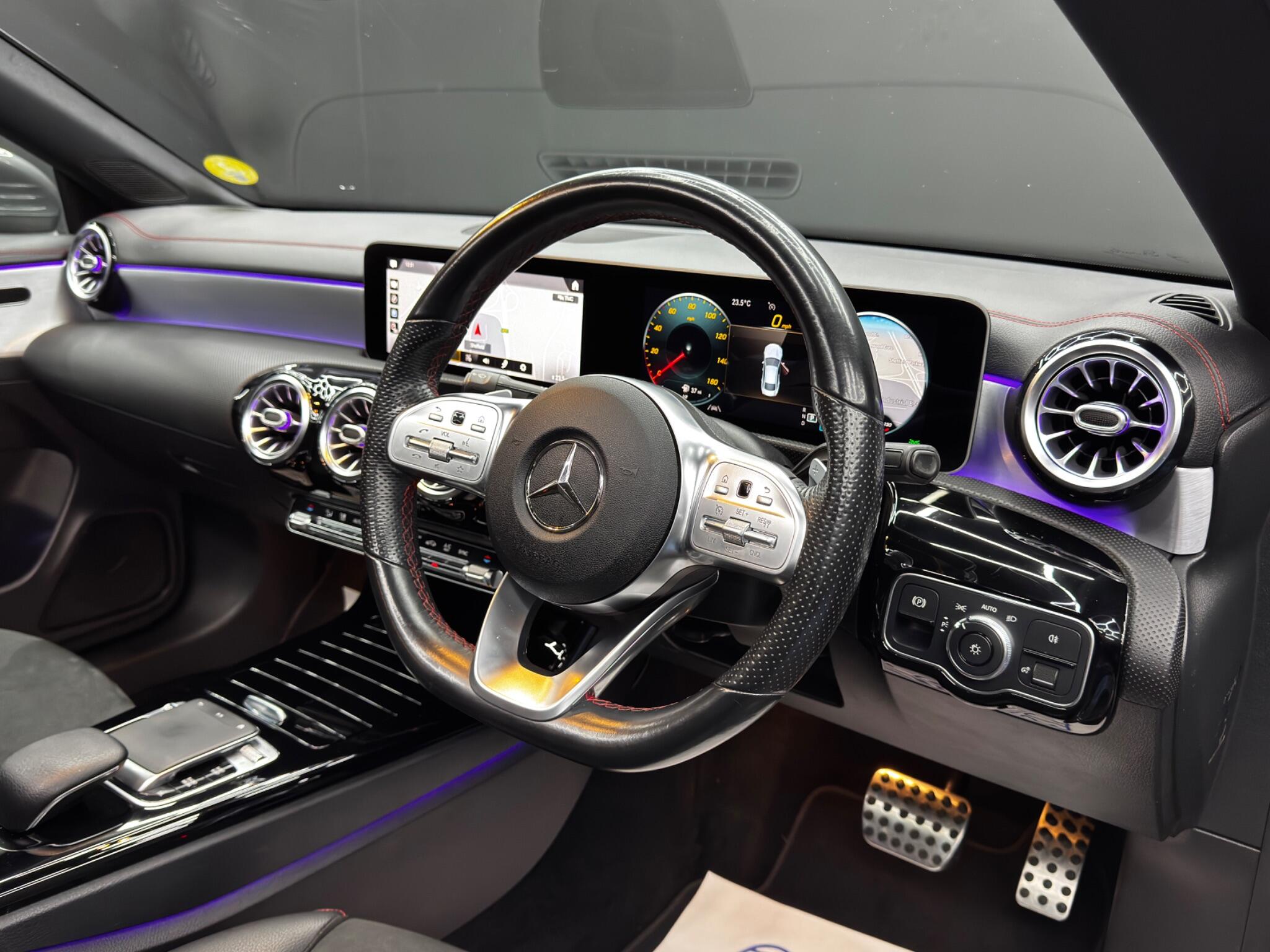 Mercedes-Benz CLA view 9
