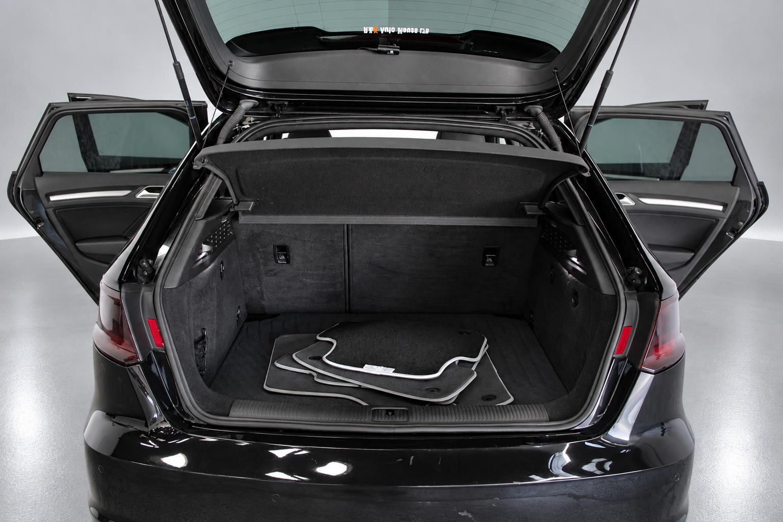 Audi A3 view 20