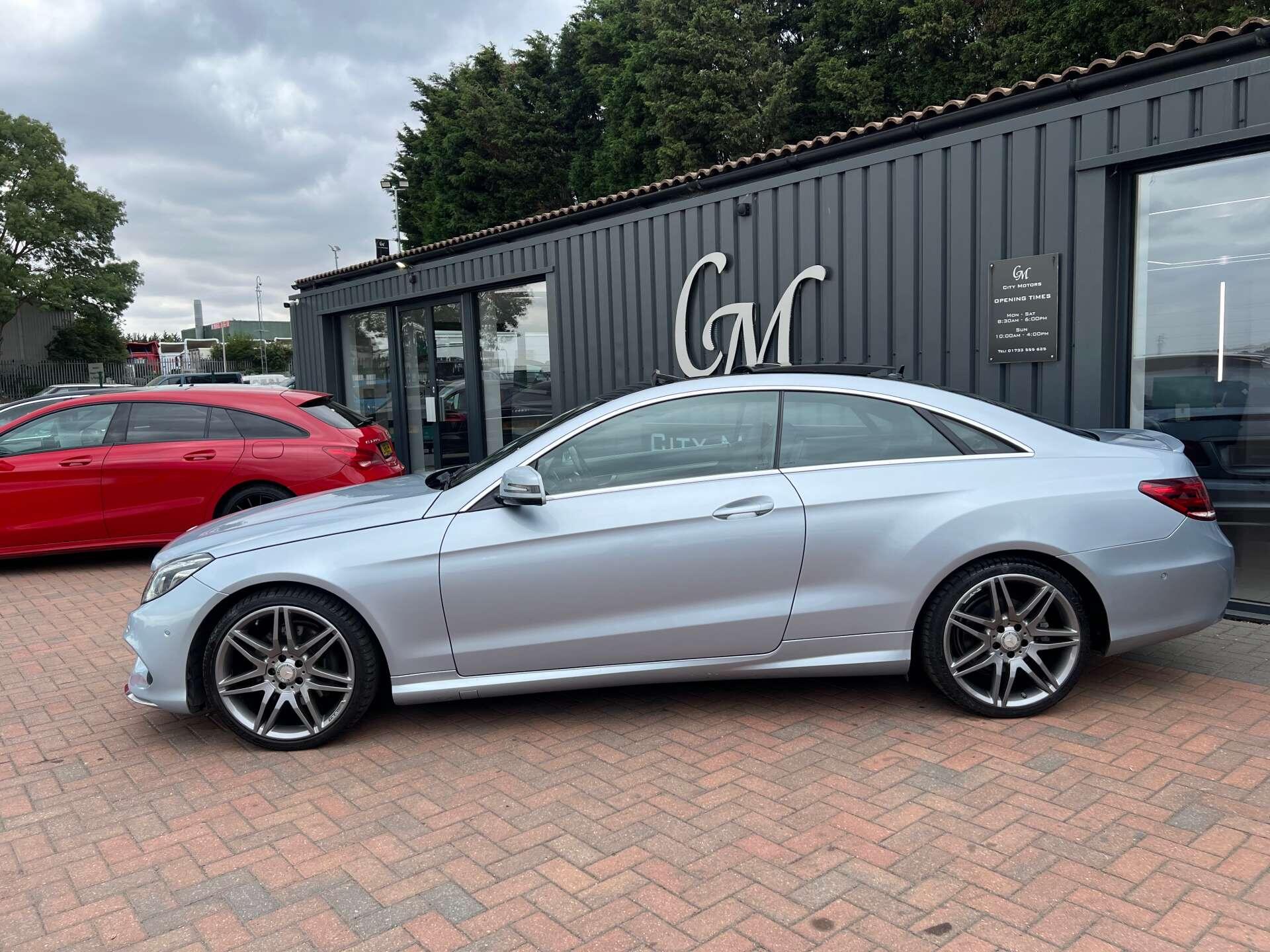 Mercedes-Benz E-Class view 13