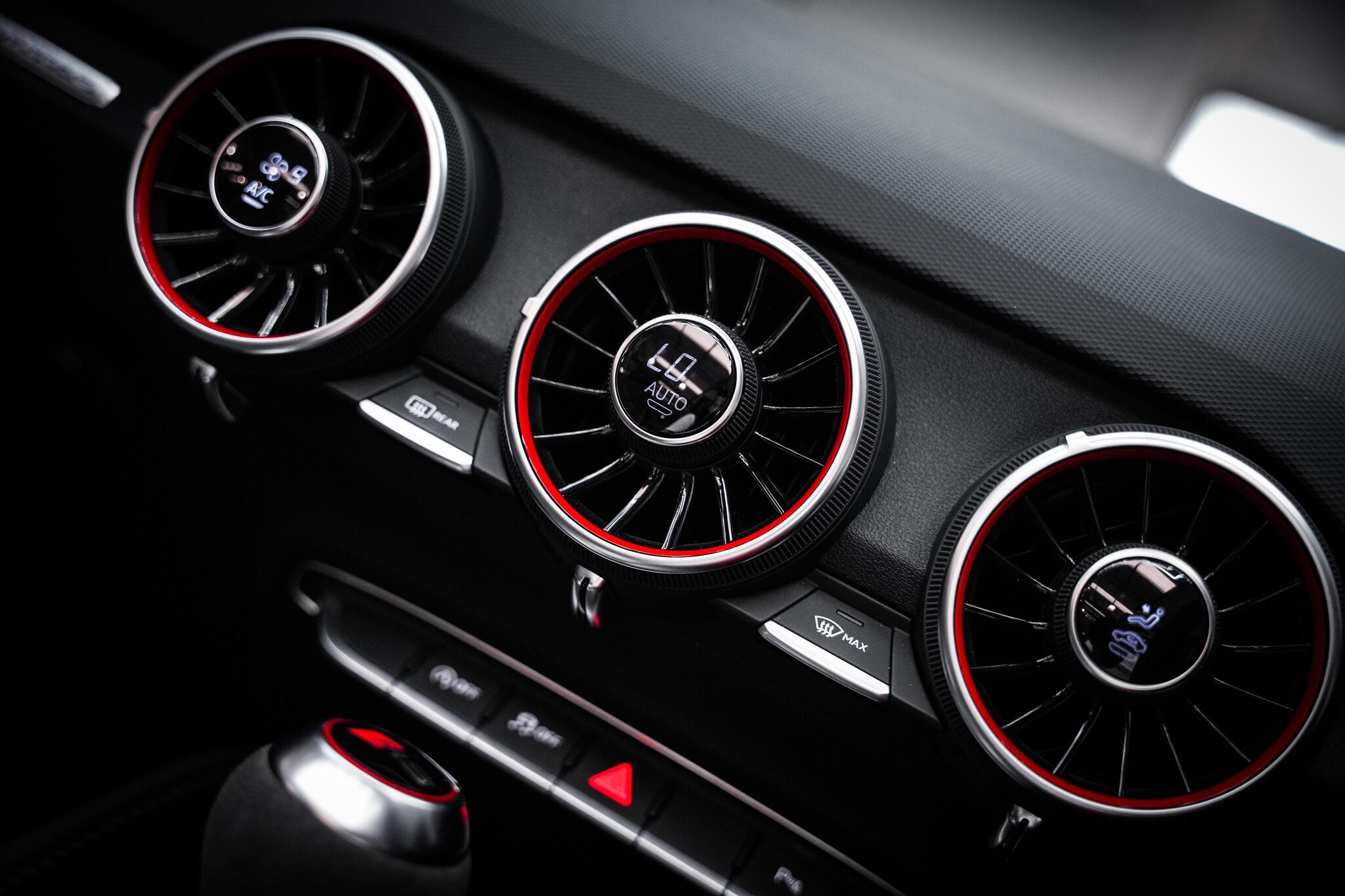 Audi TT RS view 45