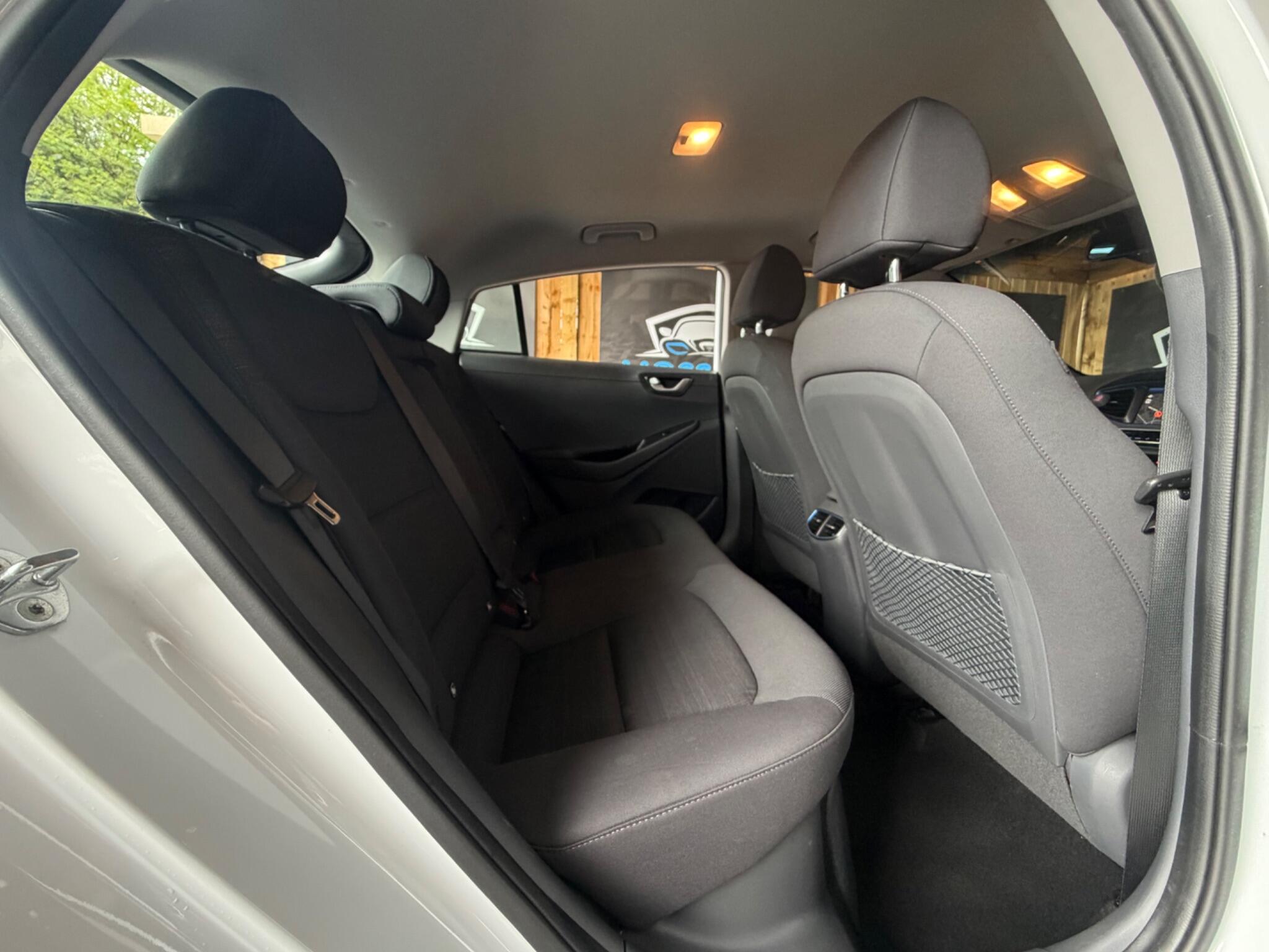 Hyundai Ioniq view 25