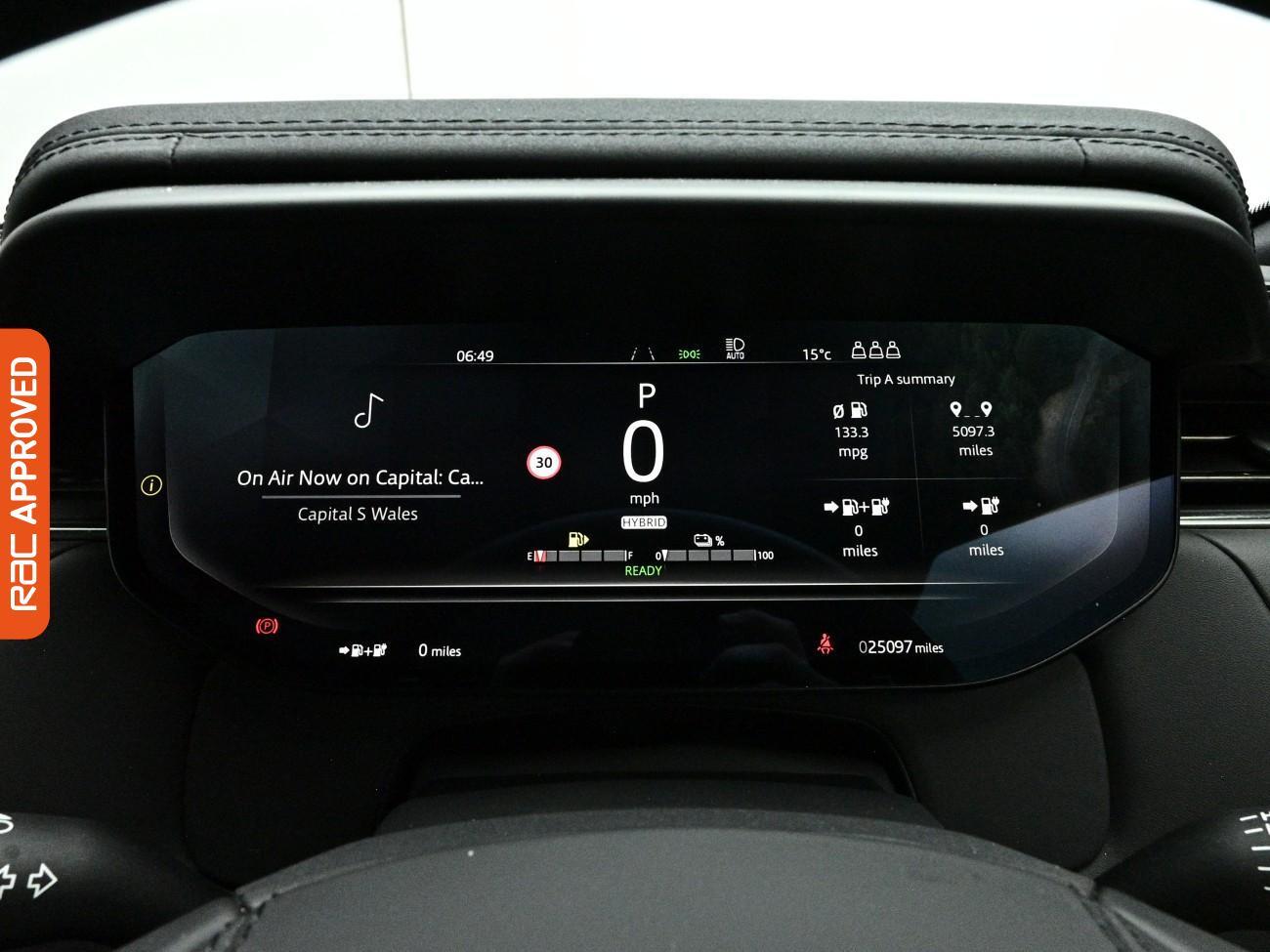 Land Rover Range Rover Sport view 12