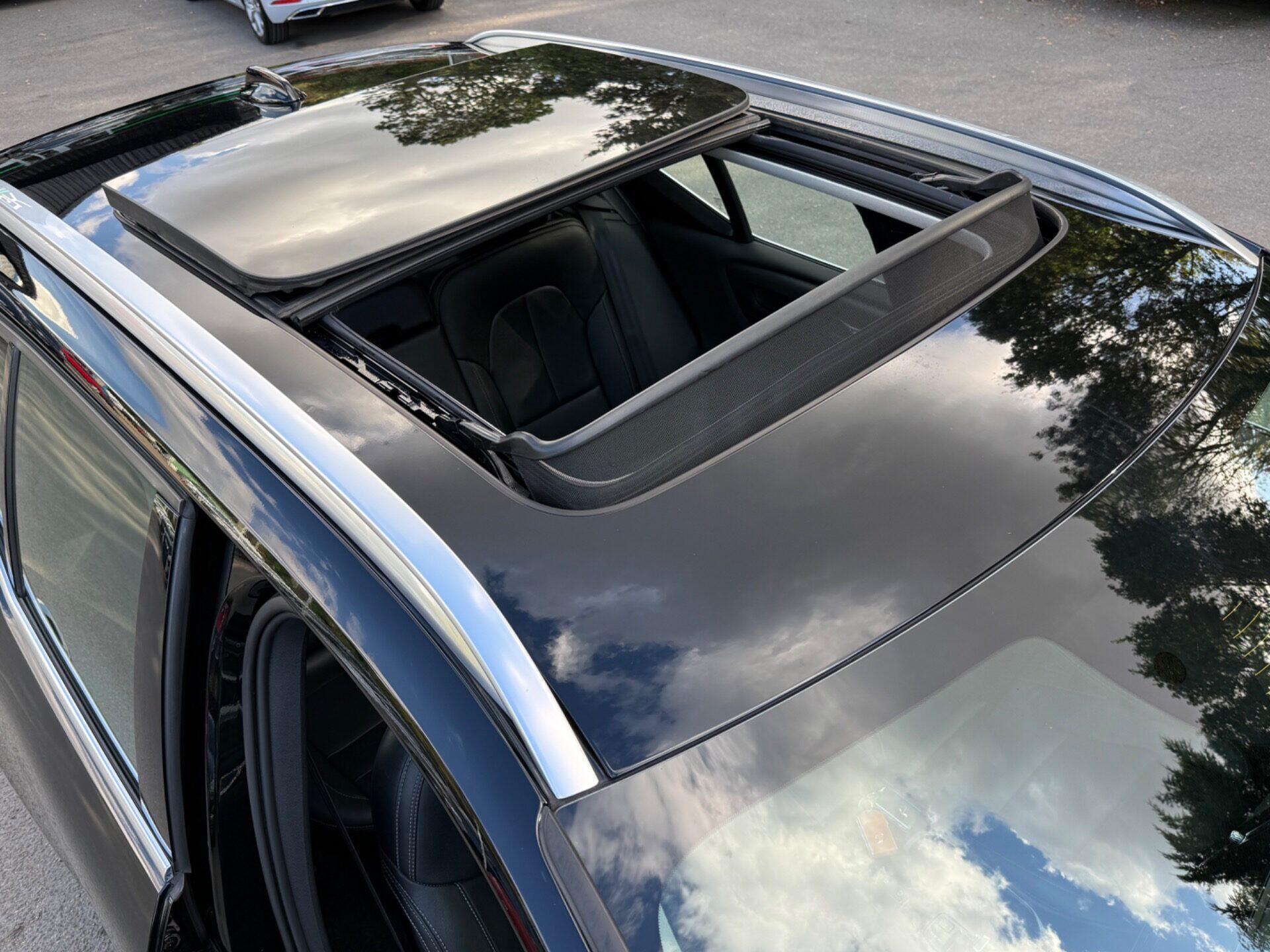 Volvo XC40 view 21