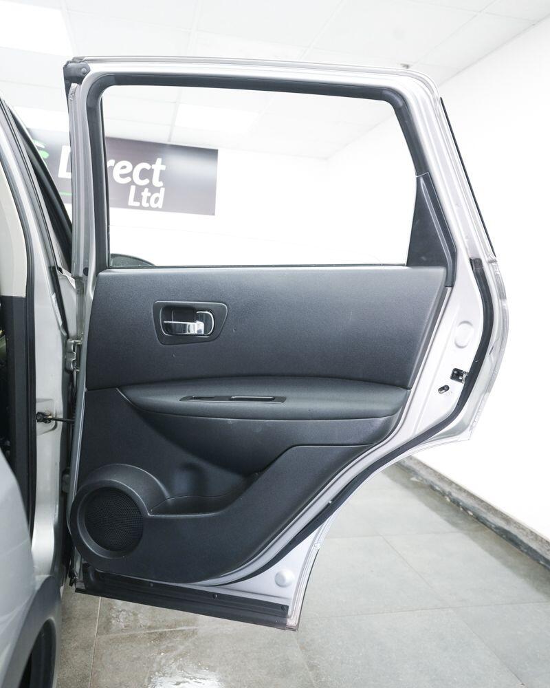 Nissan Qashqai view 17