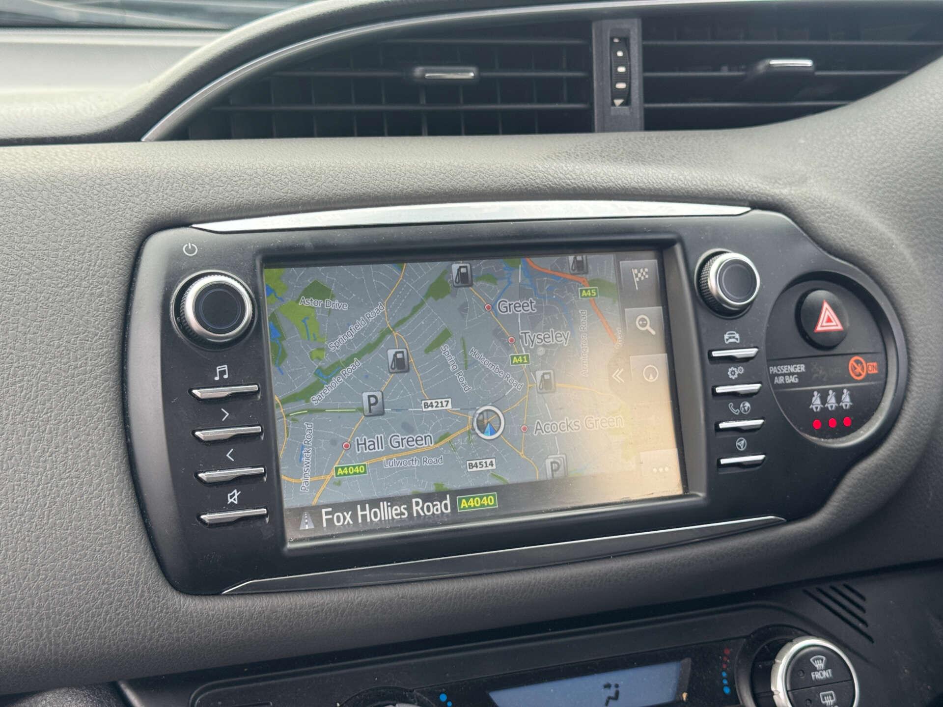 Toyota Yaris view 9