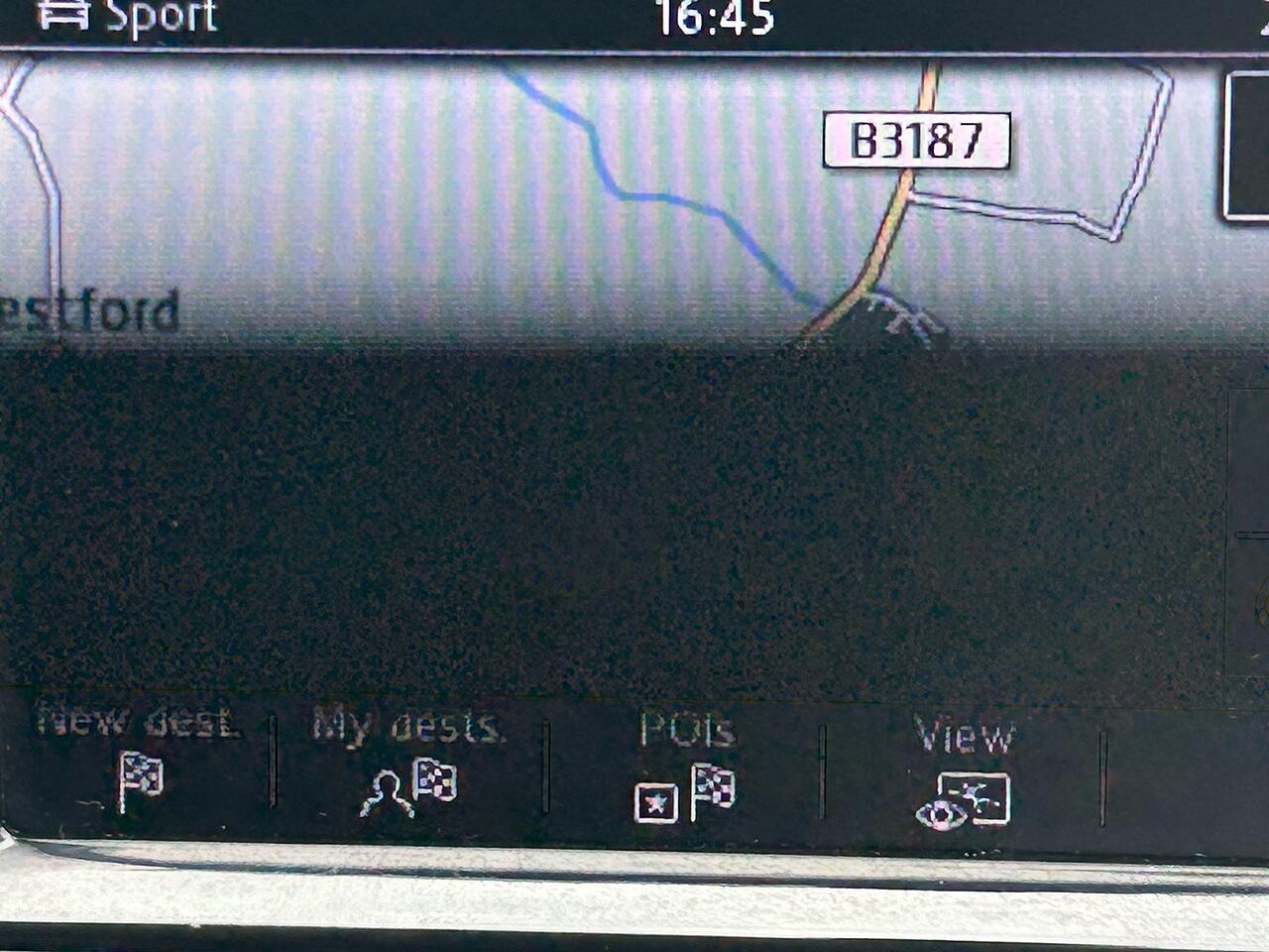 Volkswagen Golf view 26