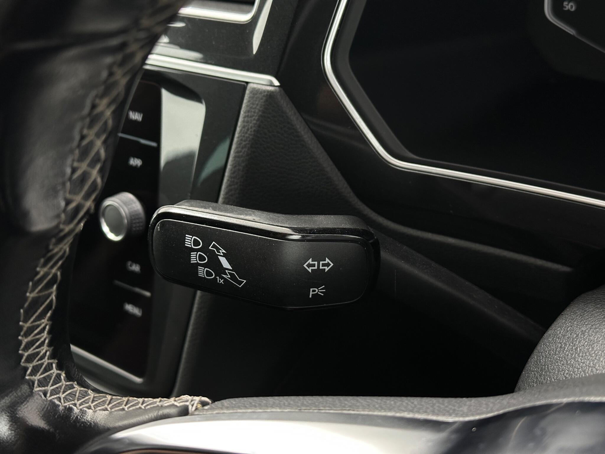 Volkswagen Tiguan view 14