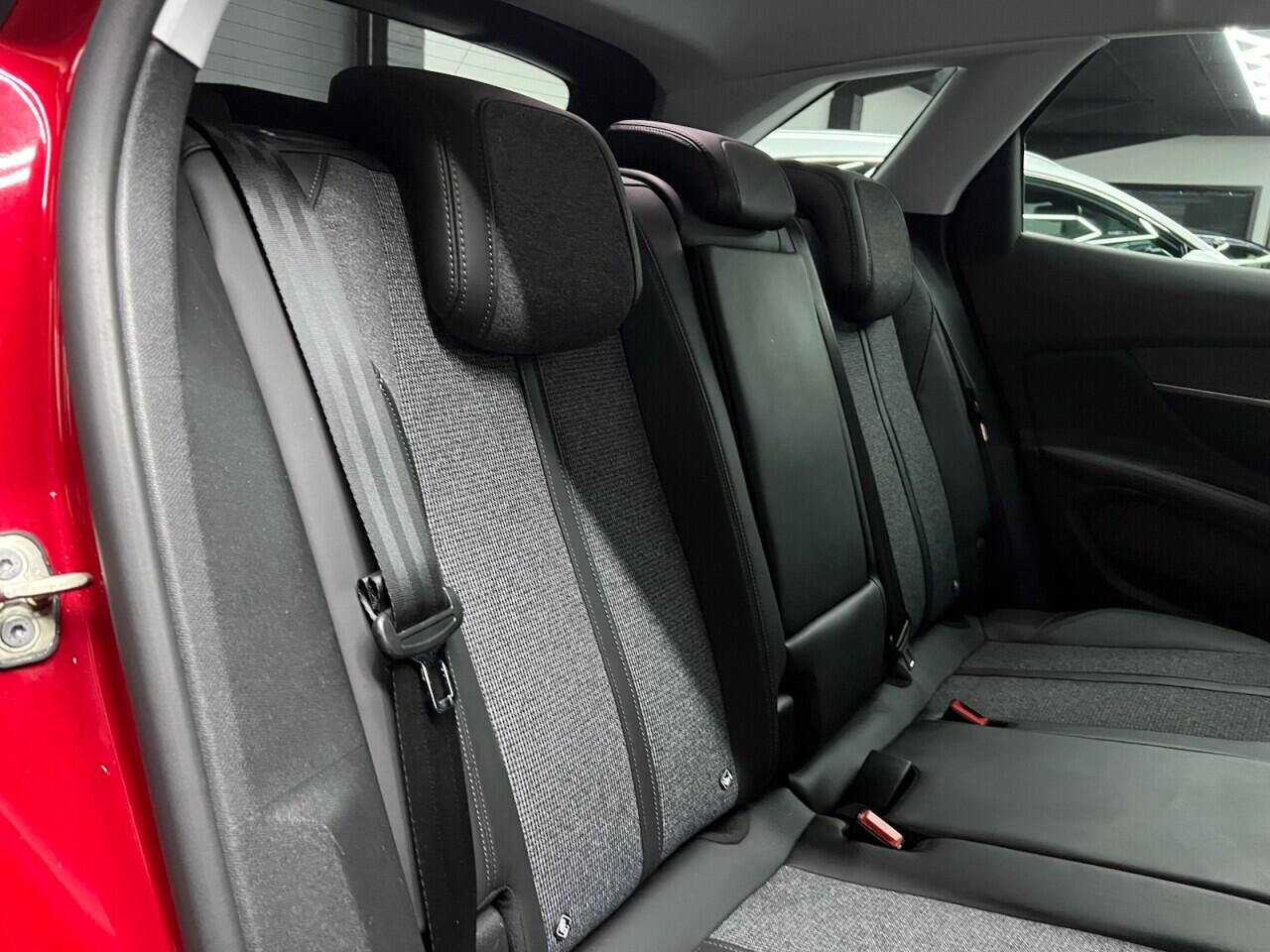 Peugeot 3008 view 41
