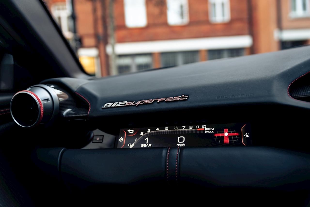 Ferrari 812 Superfast view 21