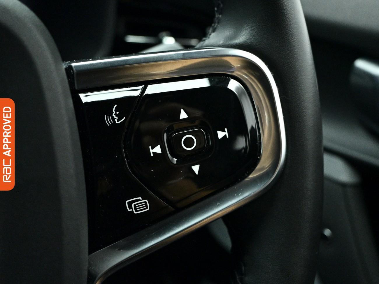 Polestar 2 view 24
