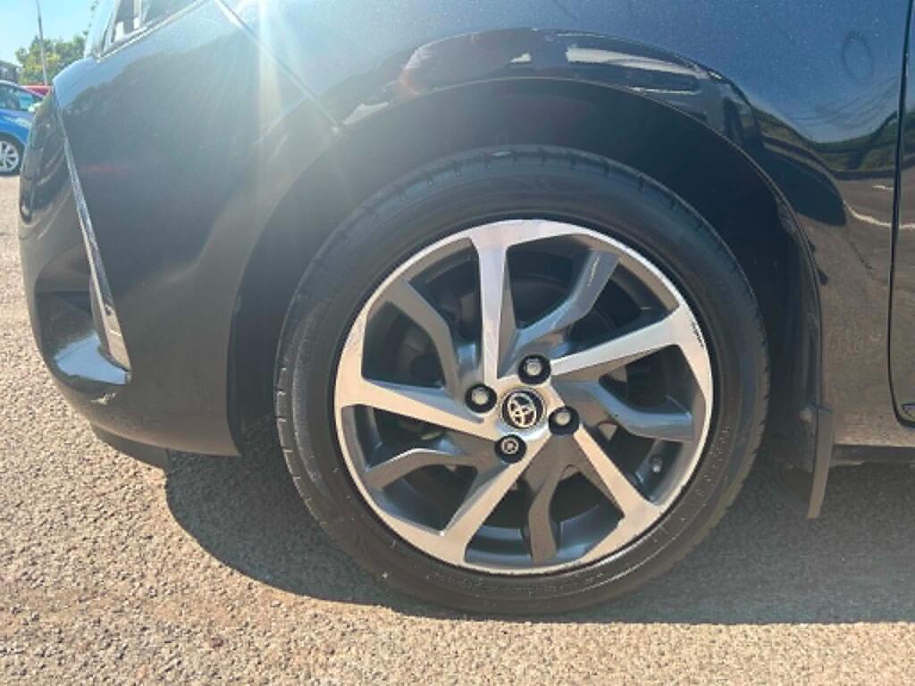 Toyota Yaris view 19