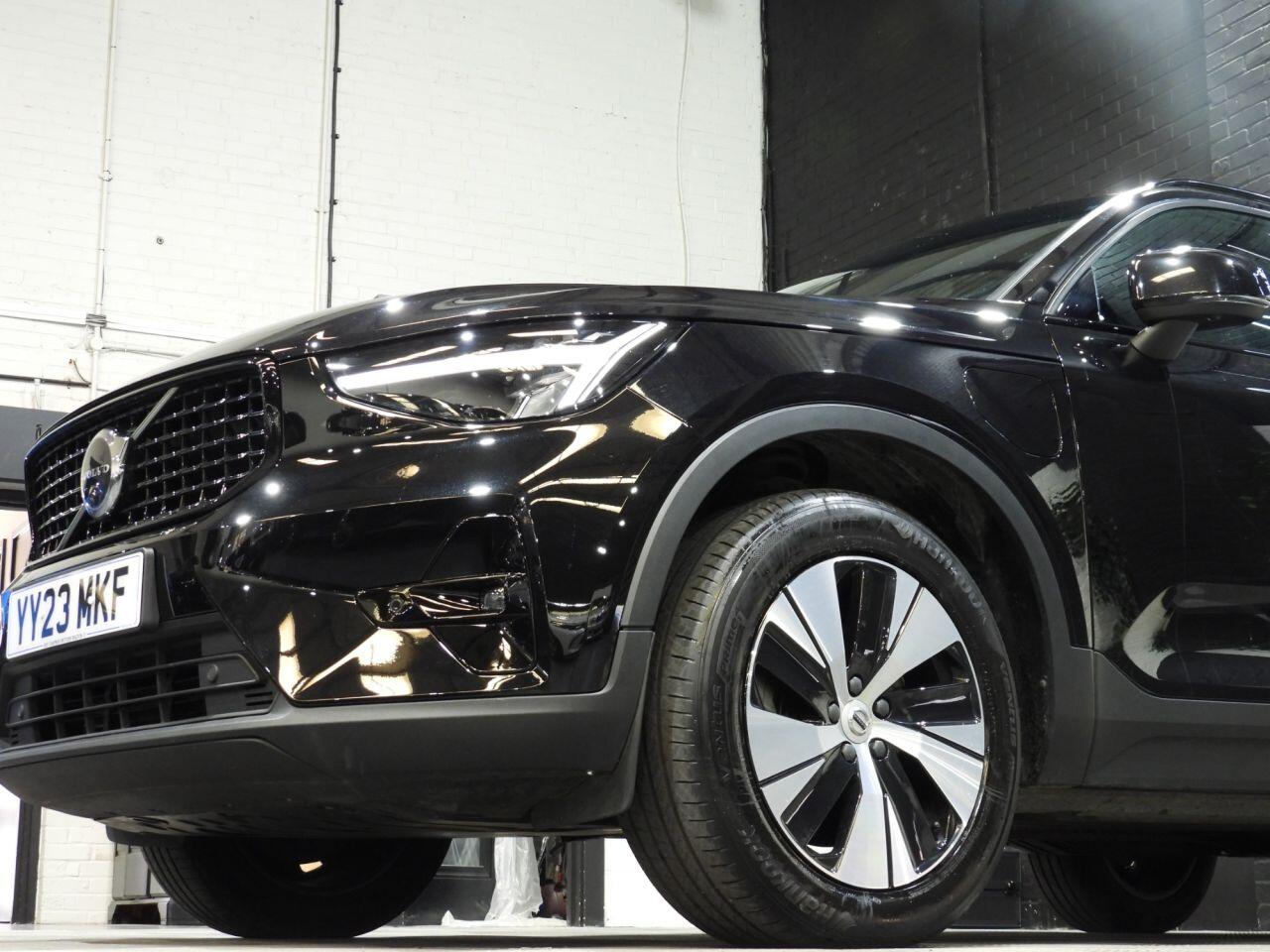 Volvo XC40 view 15