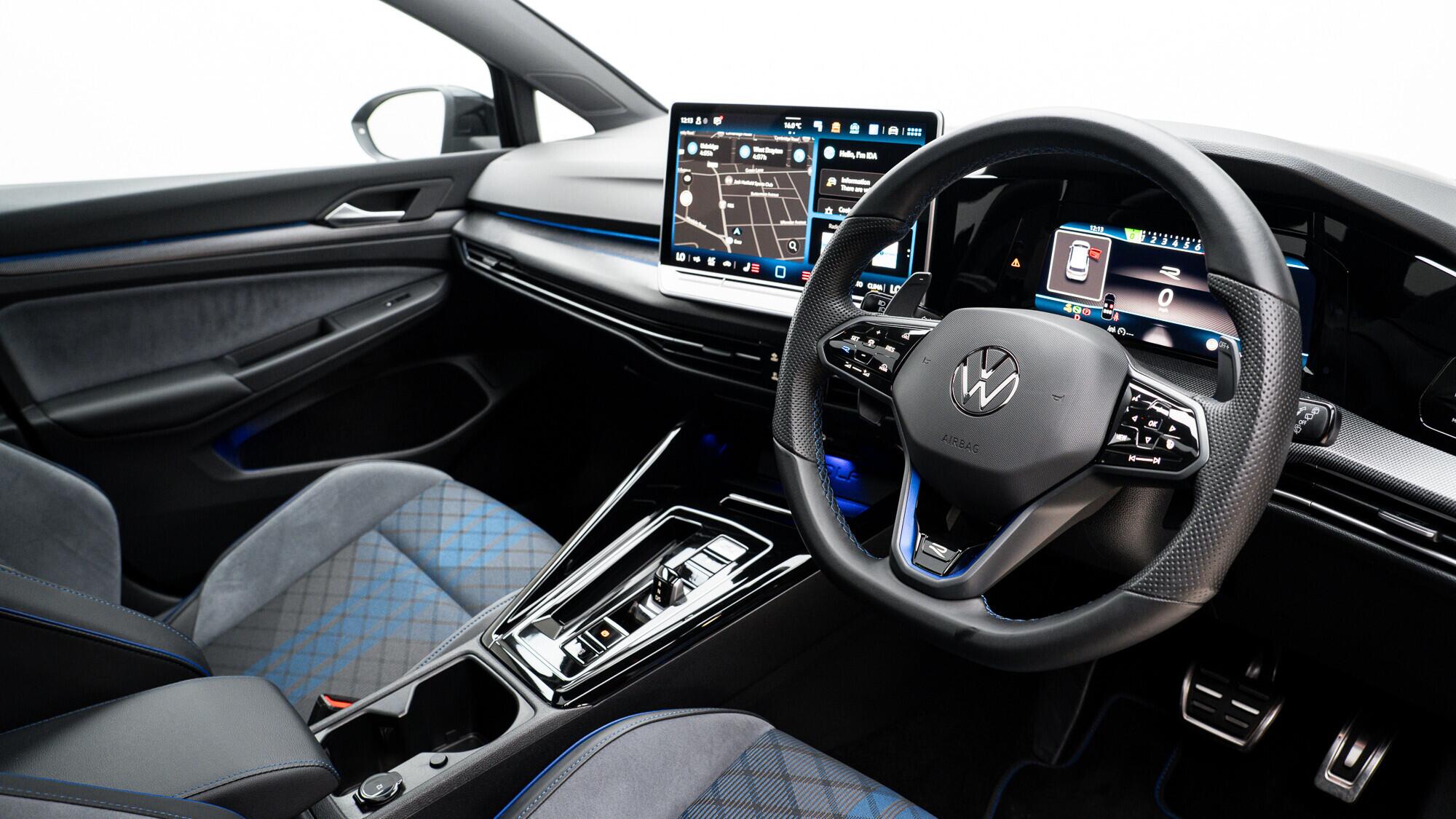 Volkswagen Golf view 34