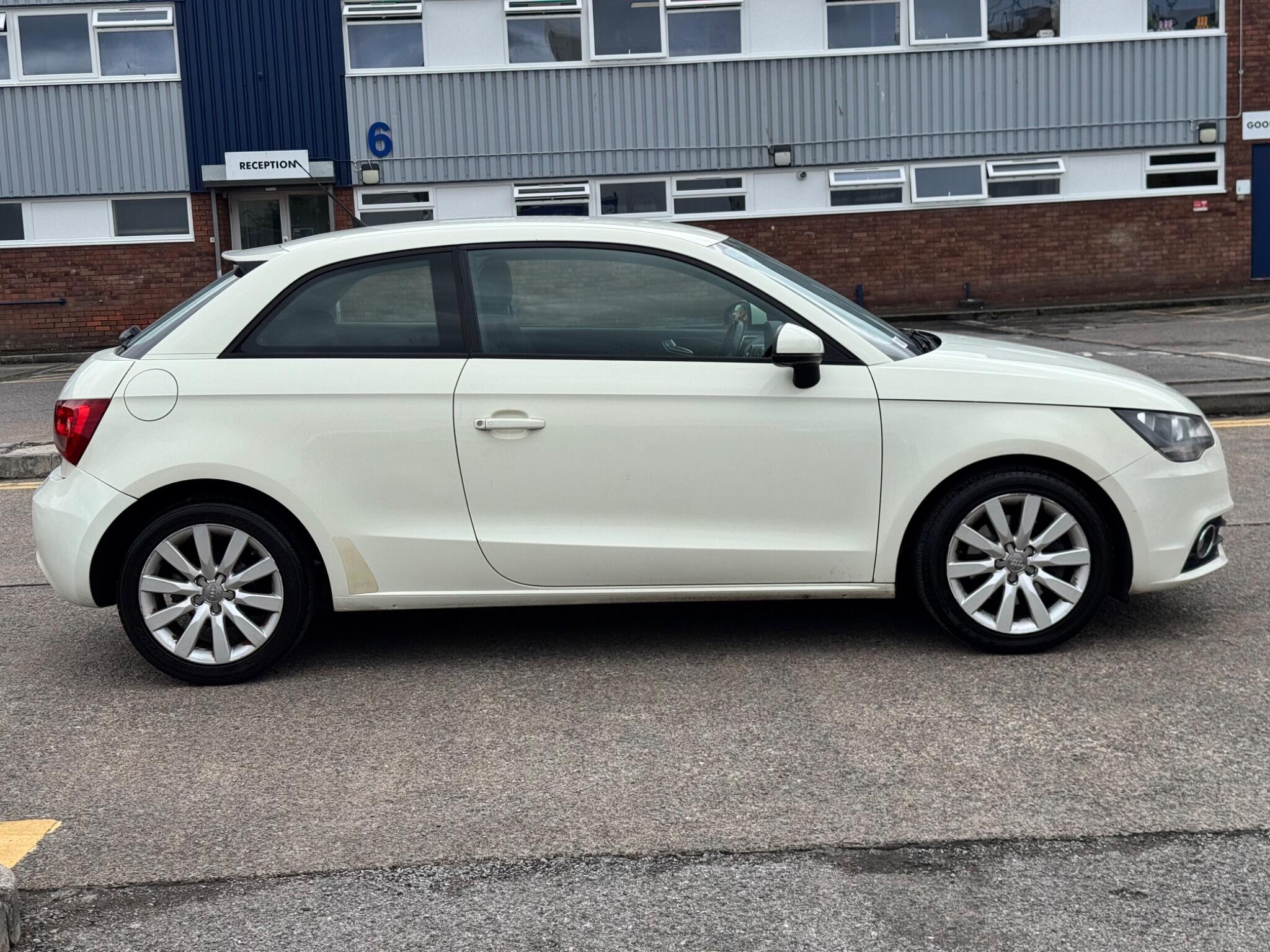 Audi A1 view 19
