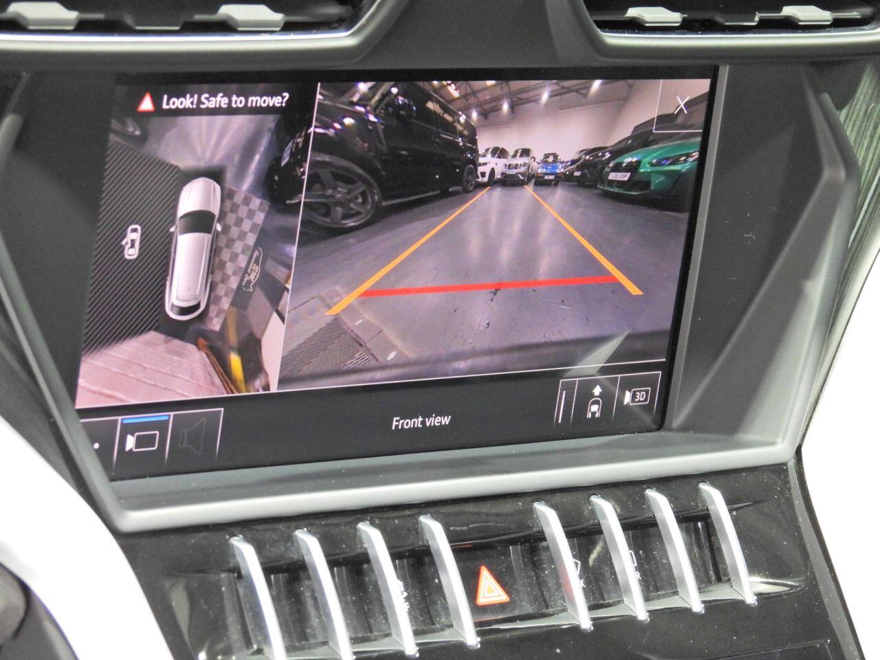 Lamborghini Urus view 30