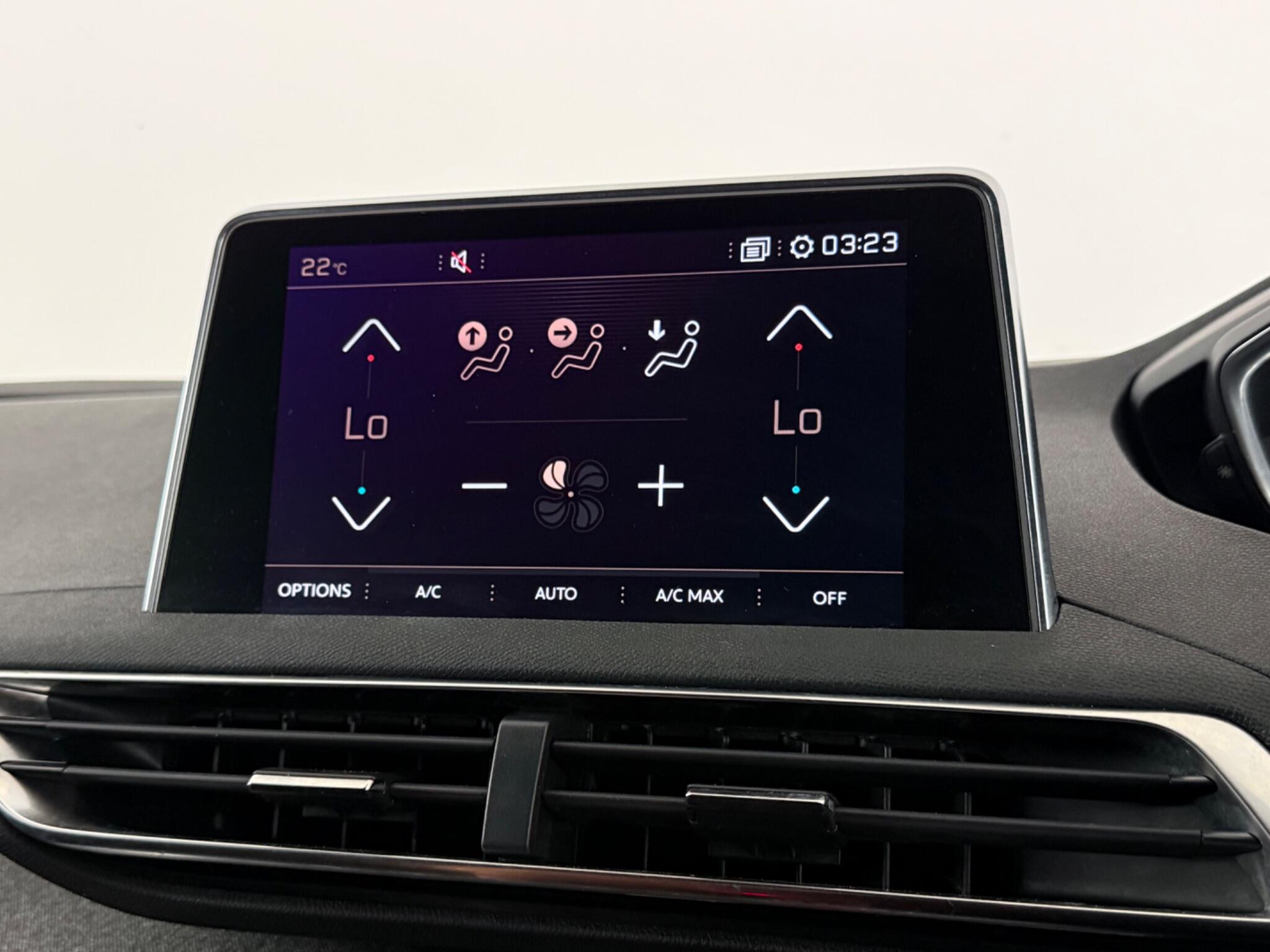 Peugeot 5008 view 26
