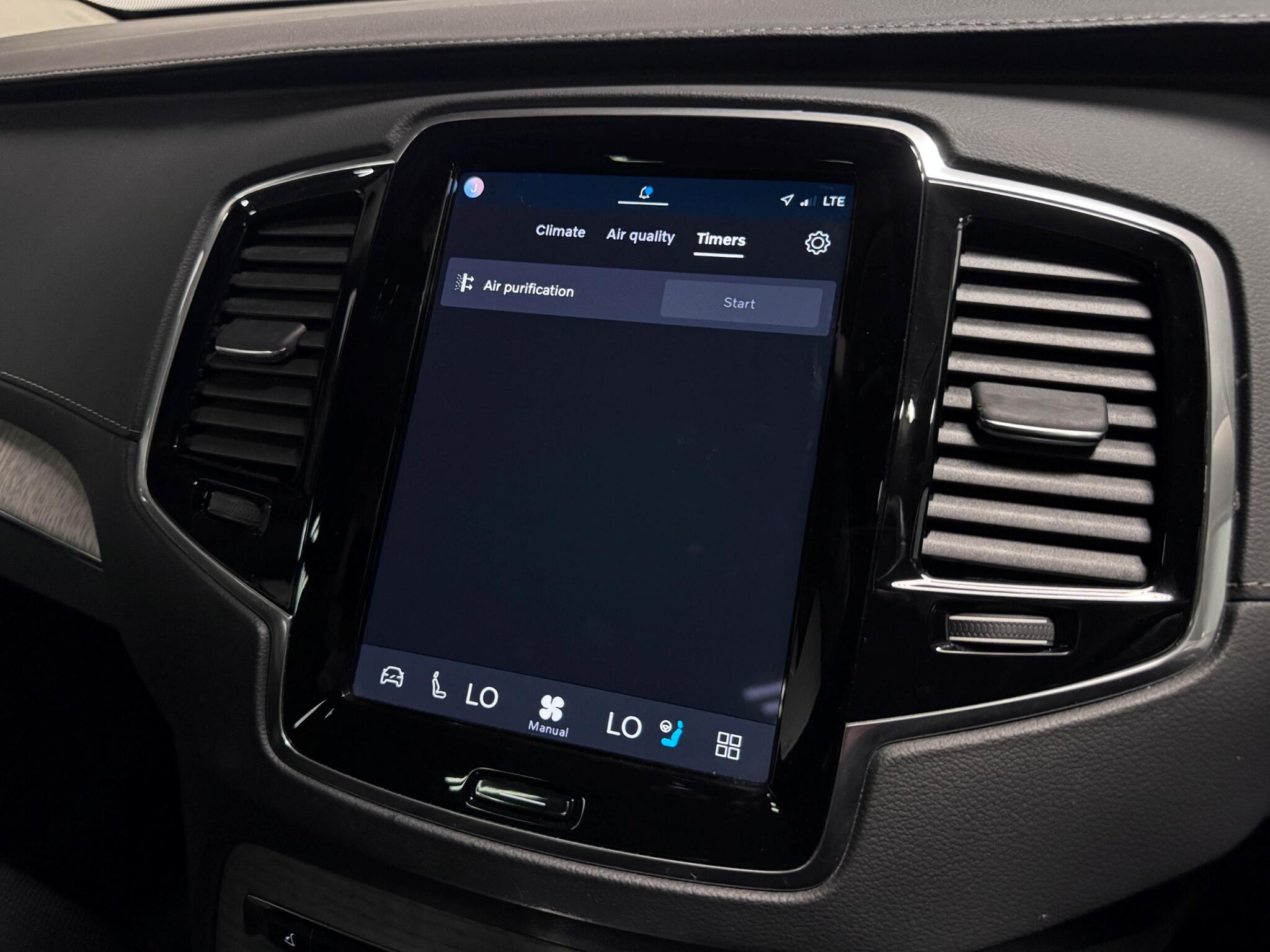 Volvo XC90 view 52