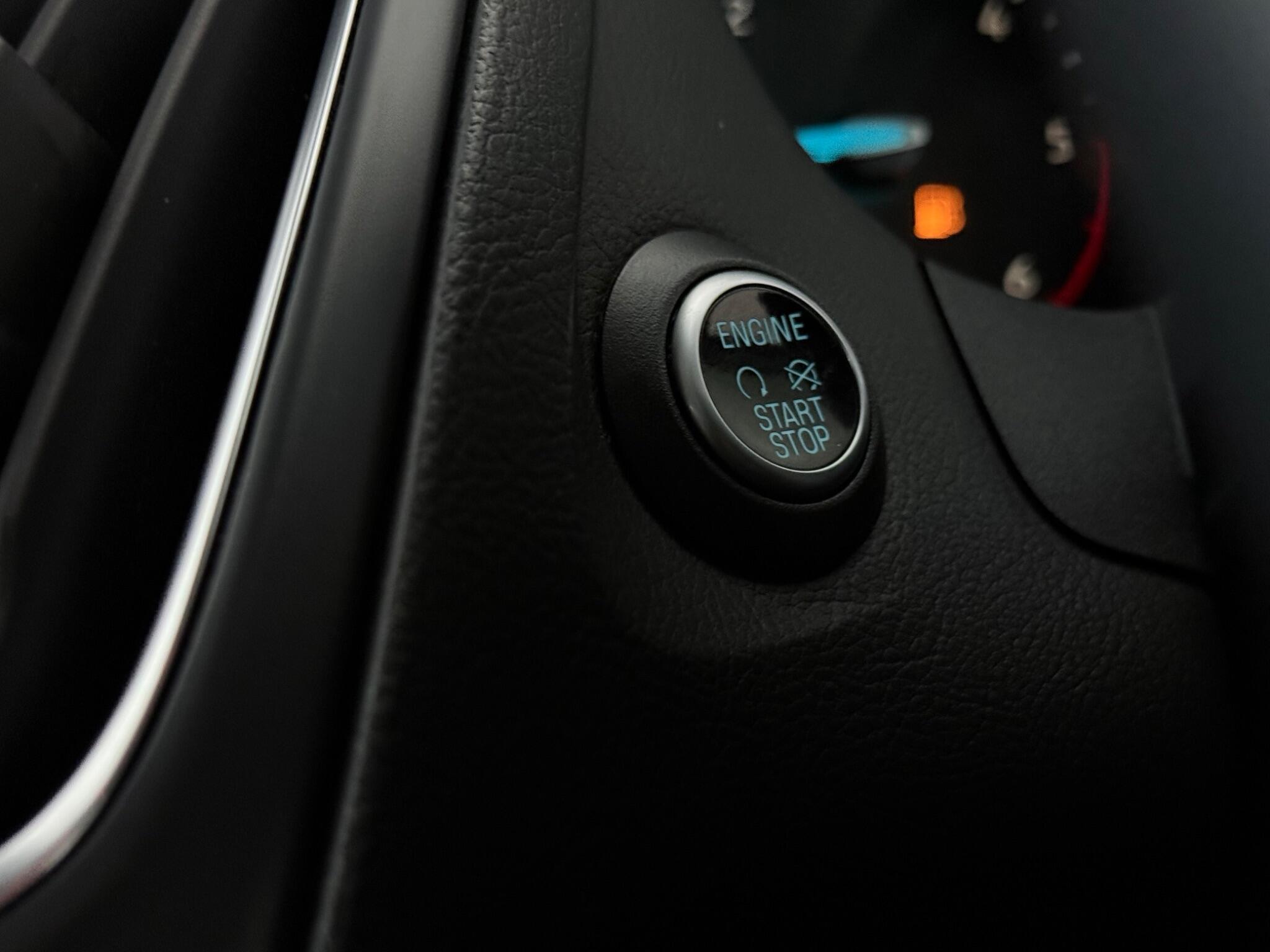 Ford Focus view 20
