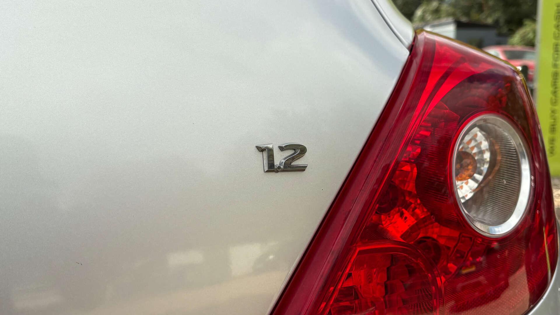 Vauxhall Corsa view 34