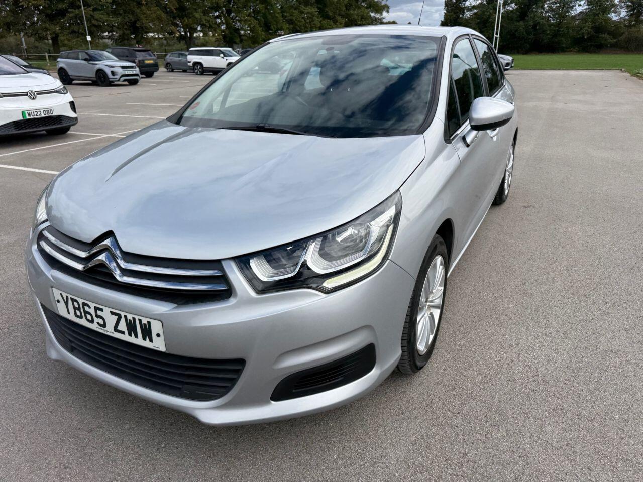 Citroen C4 view 13