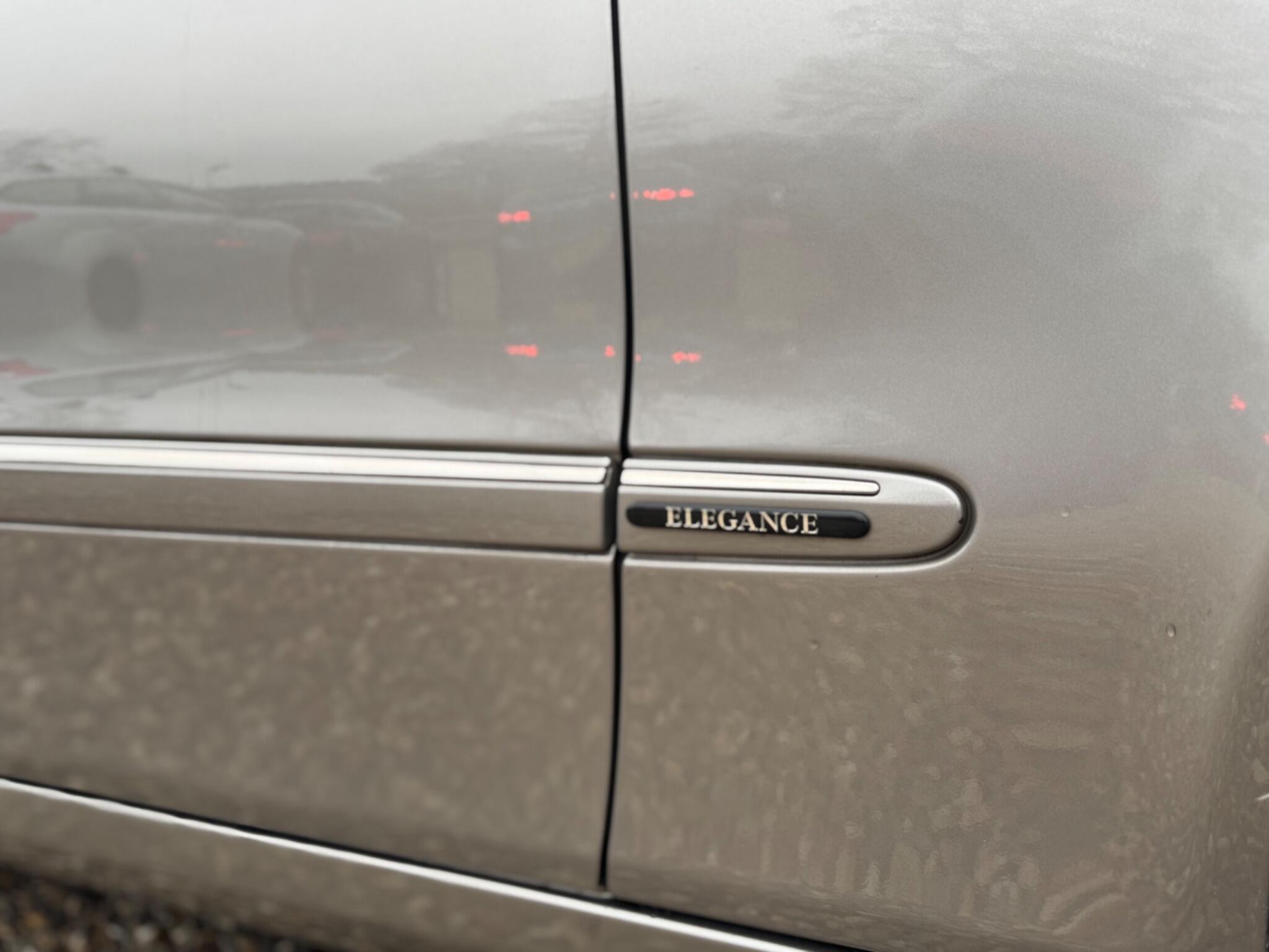 2005 Mercedes-Benz E Class 3.5 E350 Elegance 7G-Tronic 4dr • 69,000 miles image 13