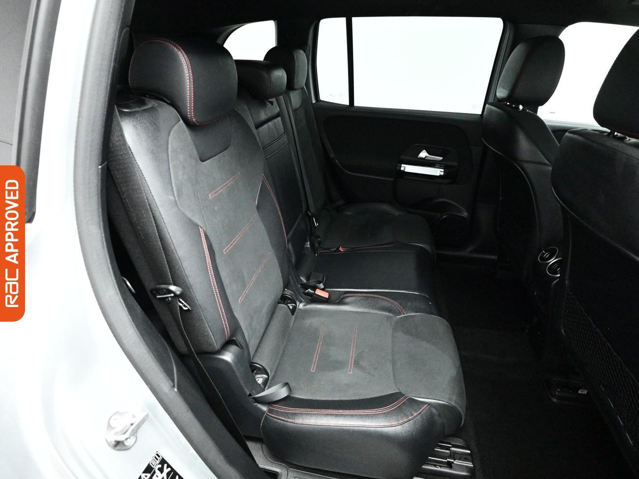 Mercedes-Benz Eqb view 14