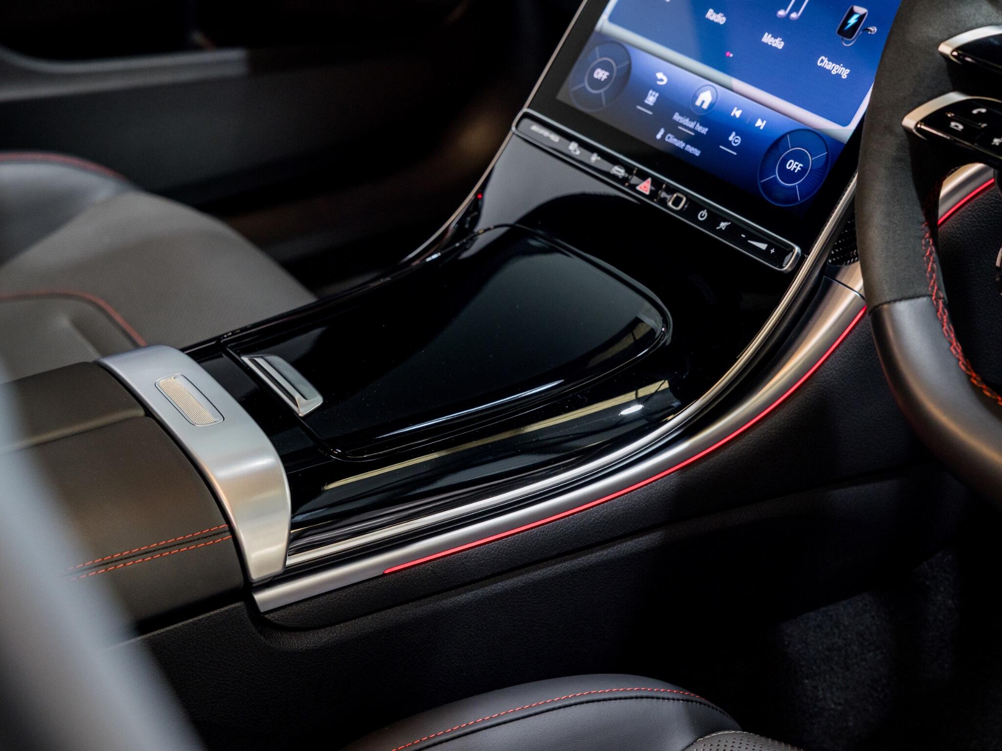 Mercedes-Benz C Class view 35