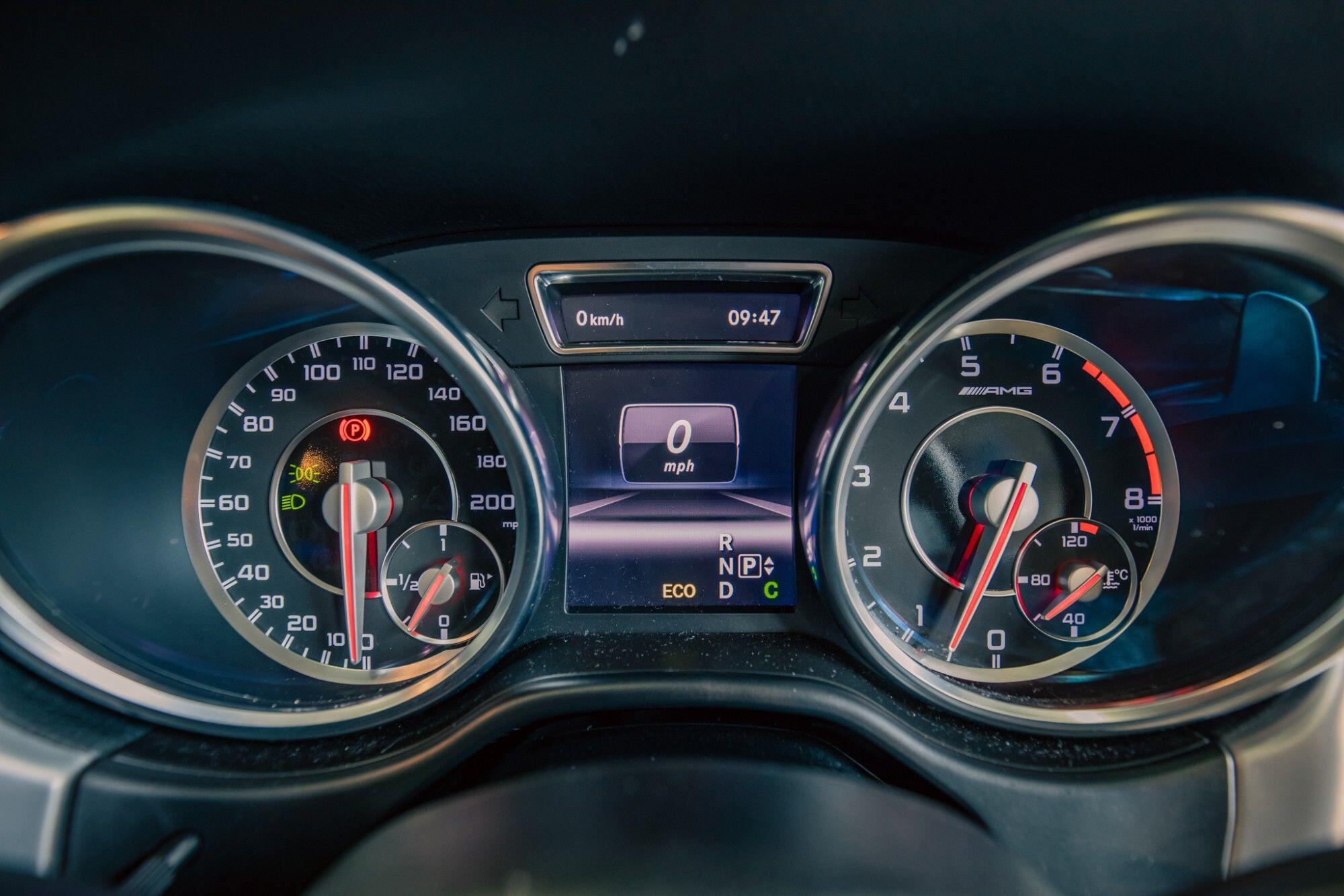 Mercedes-Benz M-Class view 20