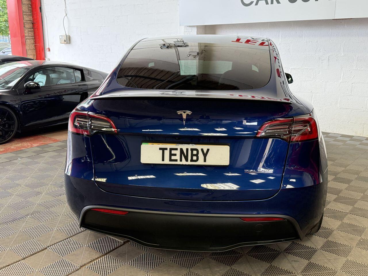 Tesla Model Y view 8
