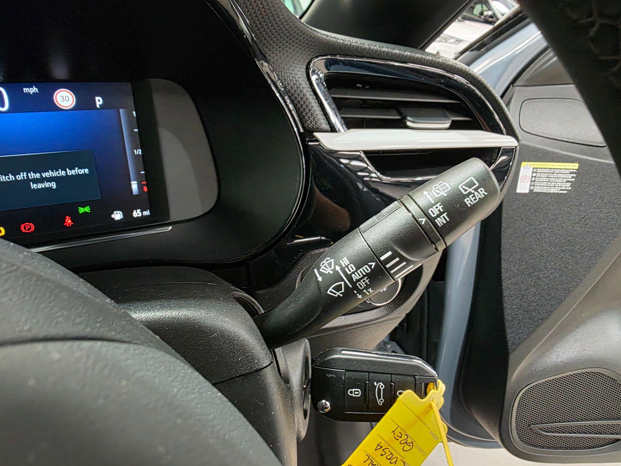 Vauxhall Corsa view 19