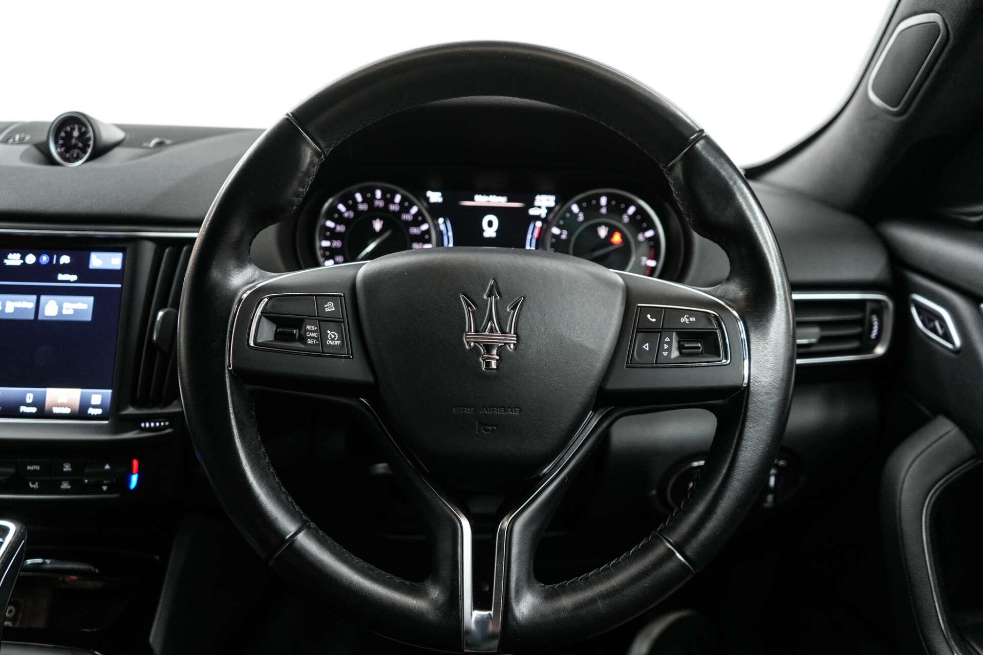 Maserati Levante view 47