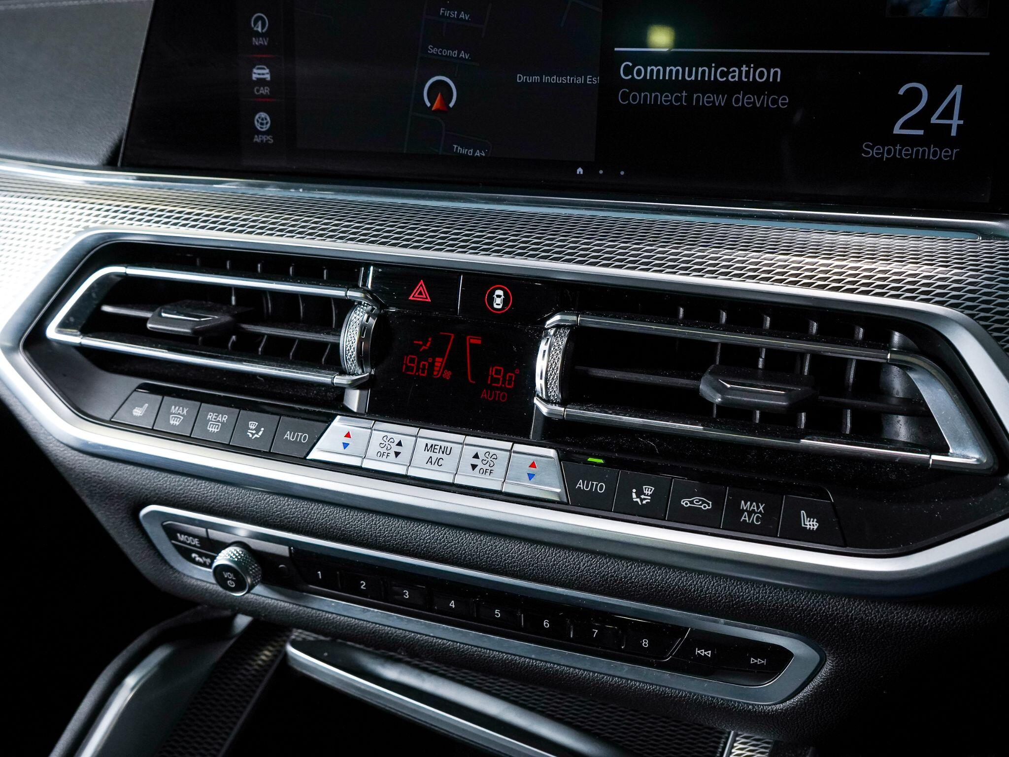 BMW X6 view 65