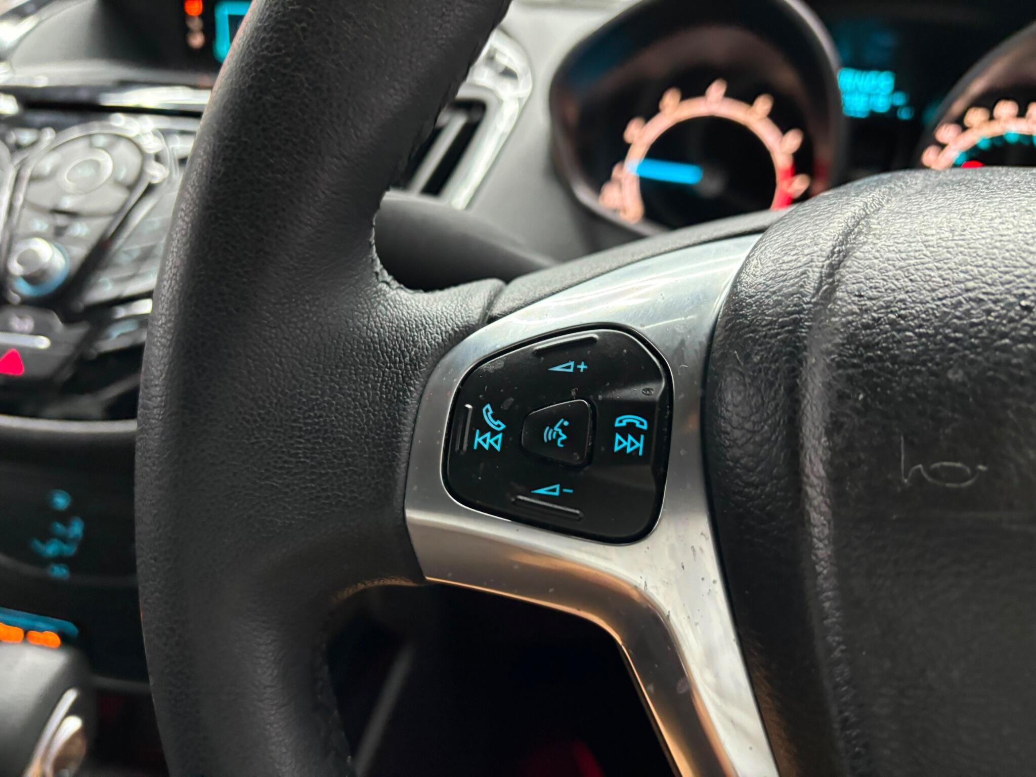 Ford B-Max view 14