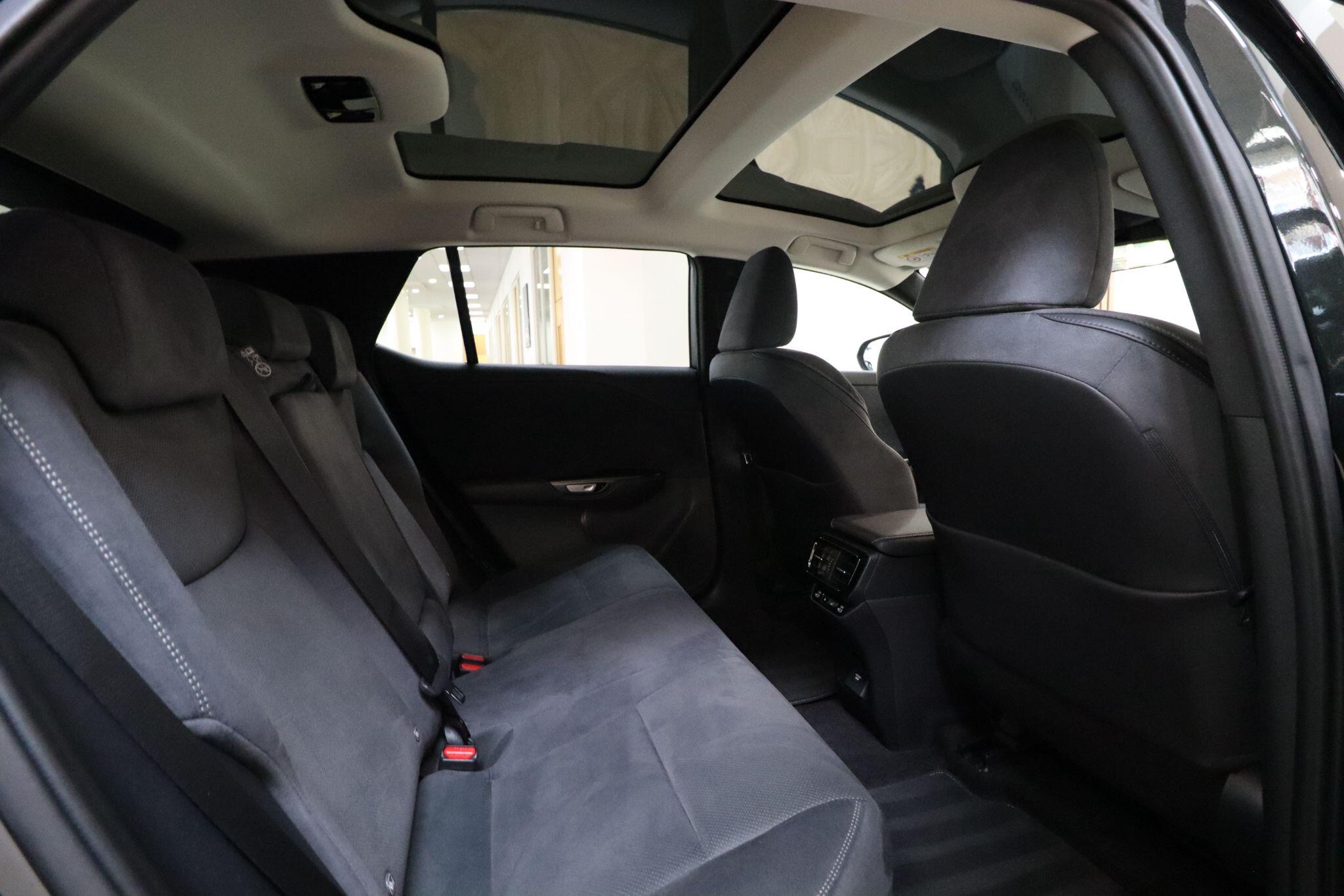 Lexus RZ view 13
