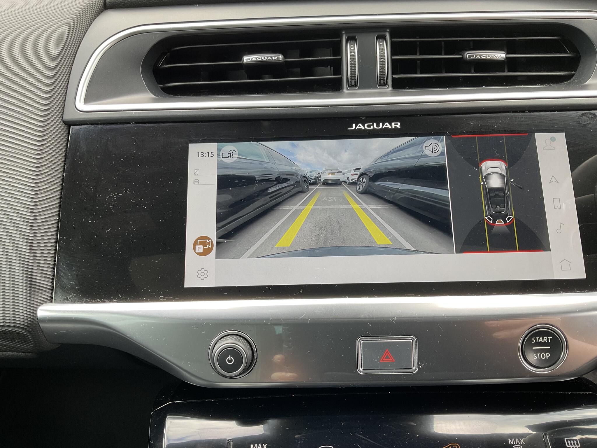 Jaguar I-Pace view 25