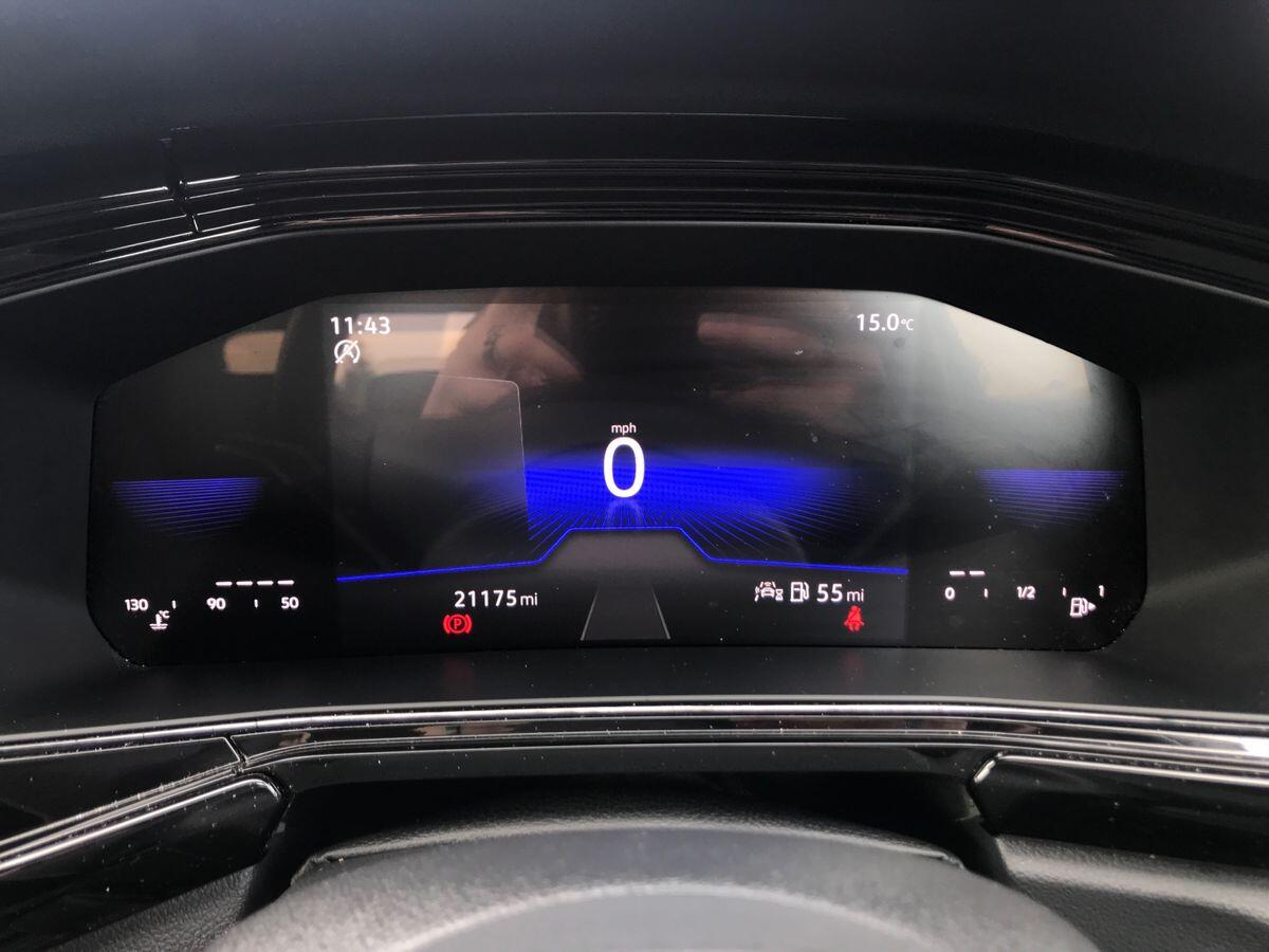 Volkswagen T-Cross view 22