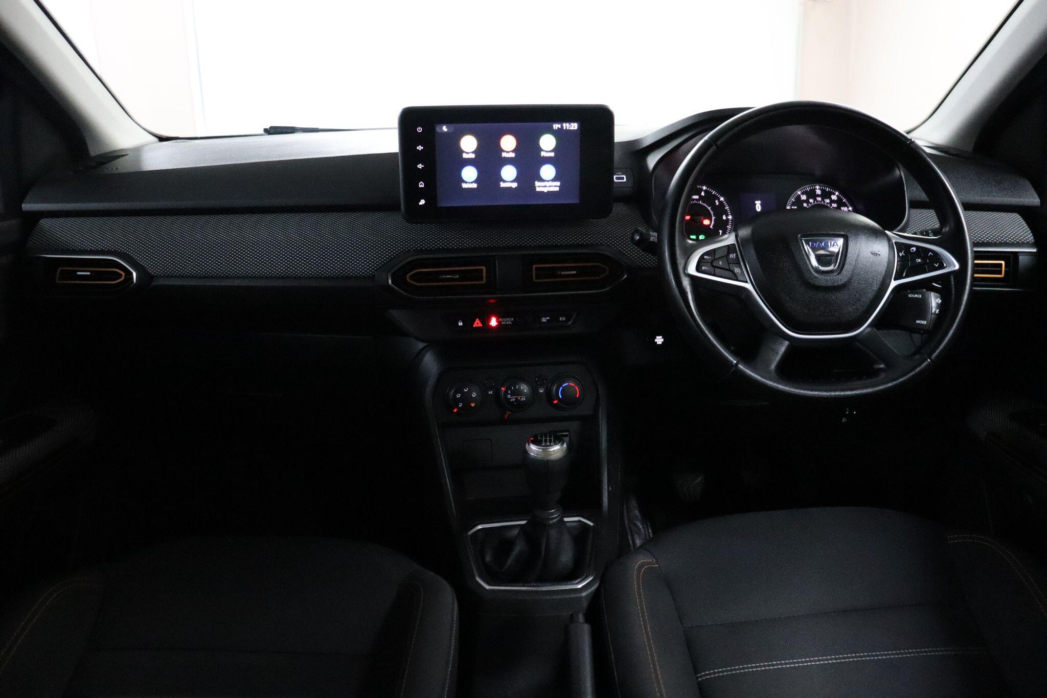 Dacia Sandero view 40