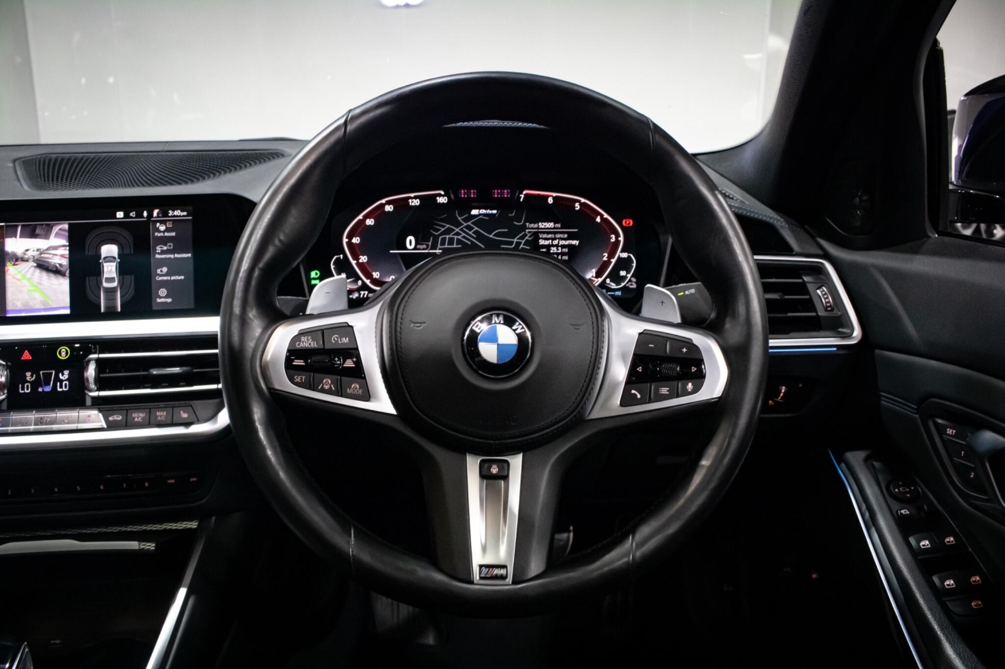 BMW 3 Series view 27