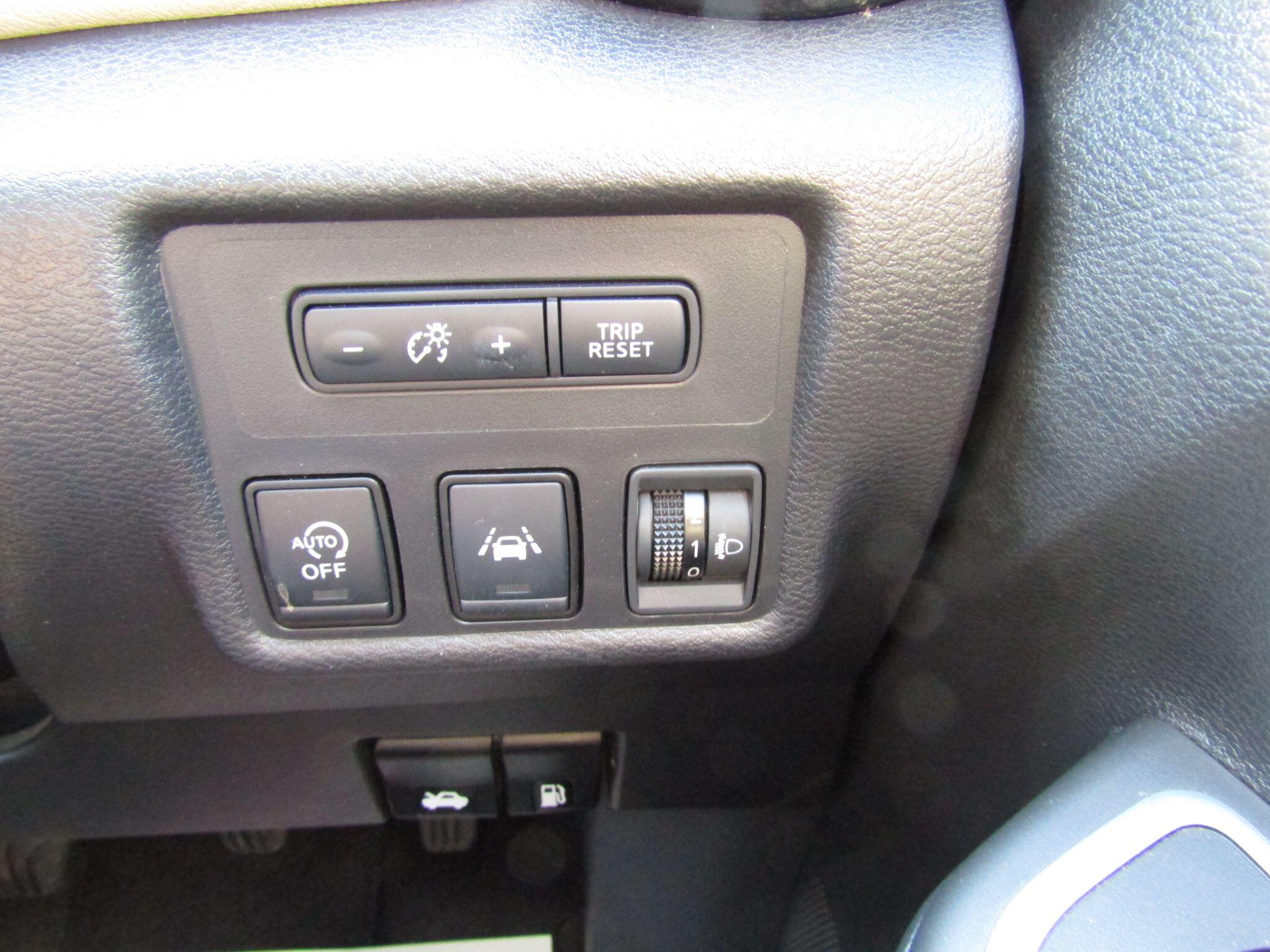 Nissan Micra view 17