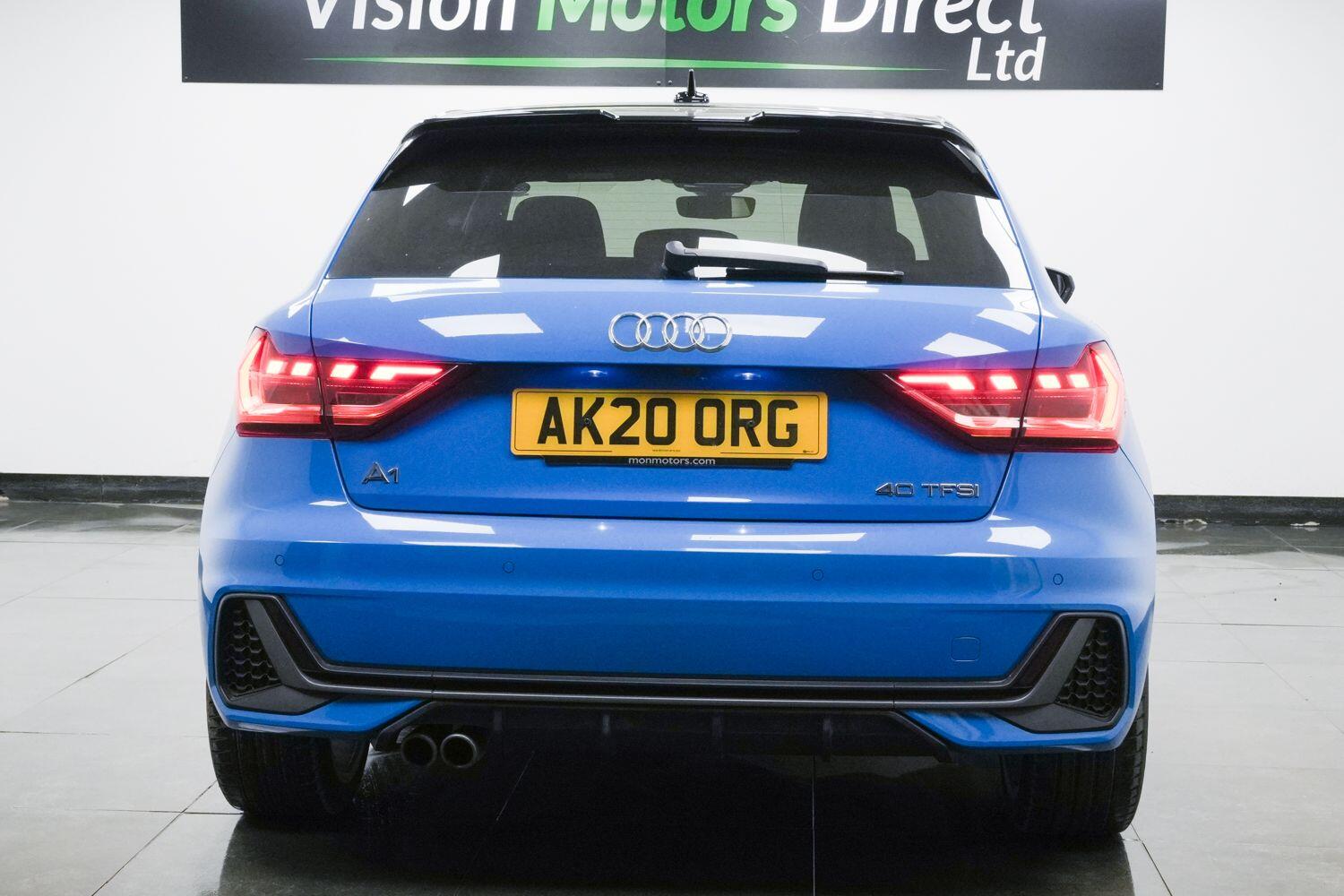 Audi A1 view 2