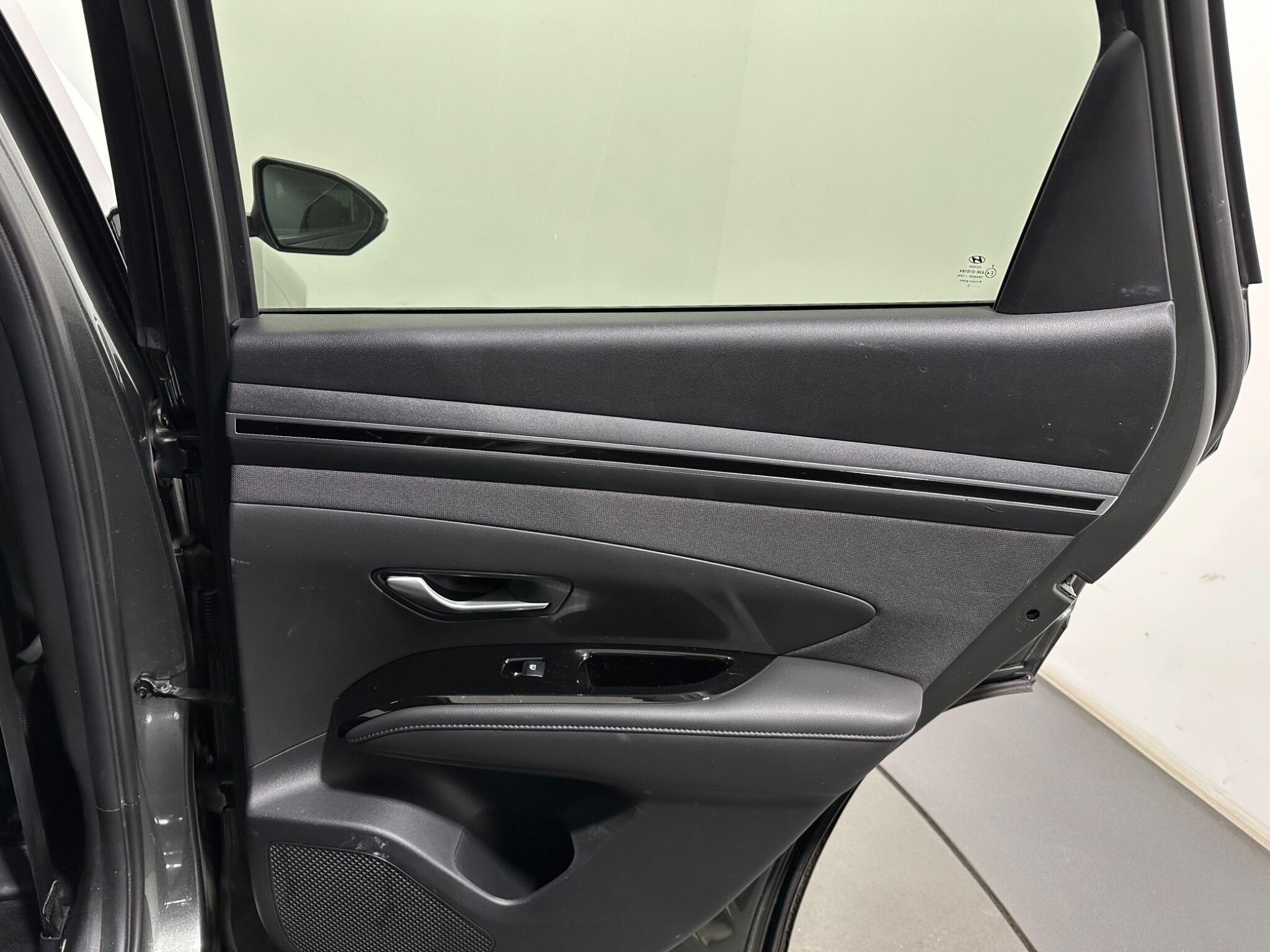 Hyundai Tucson view 42