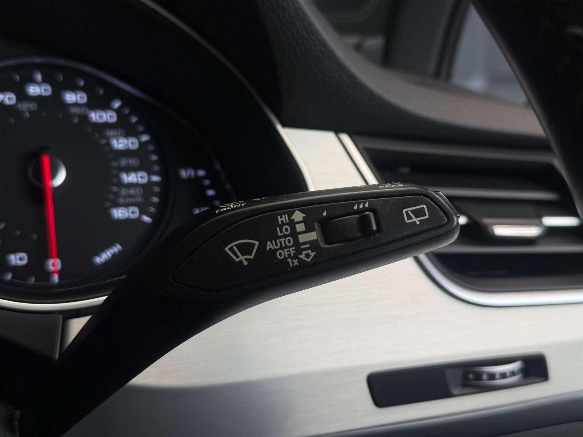 Audi Q7 view 36