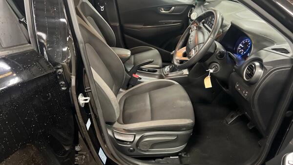 Hyundai Kona view 3