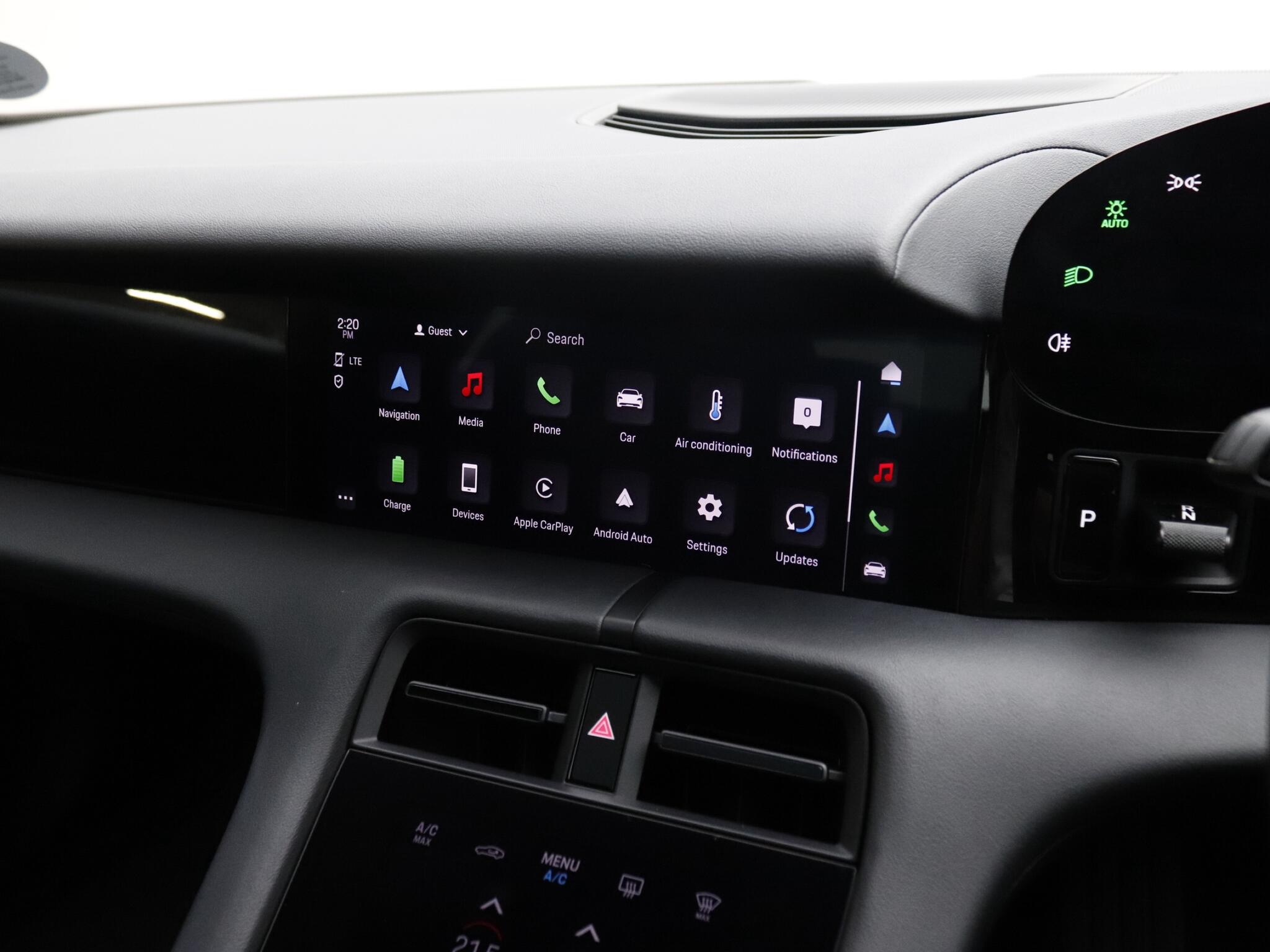 Porsche Taycan view 17