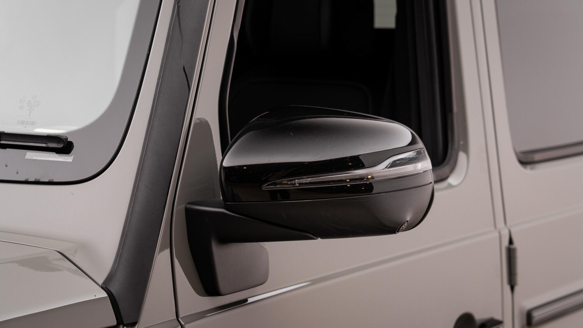Mercedes-Benz G Class view 11