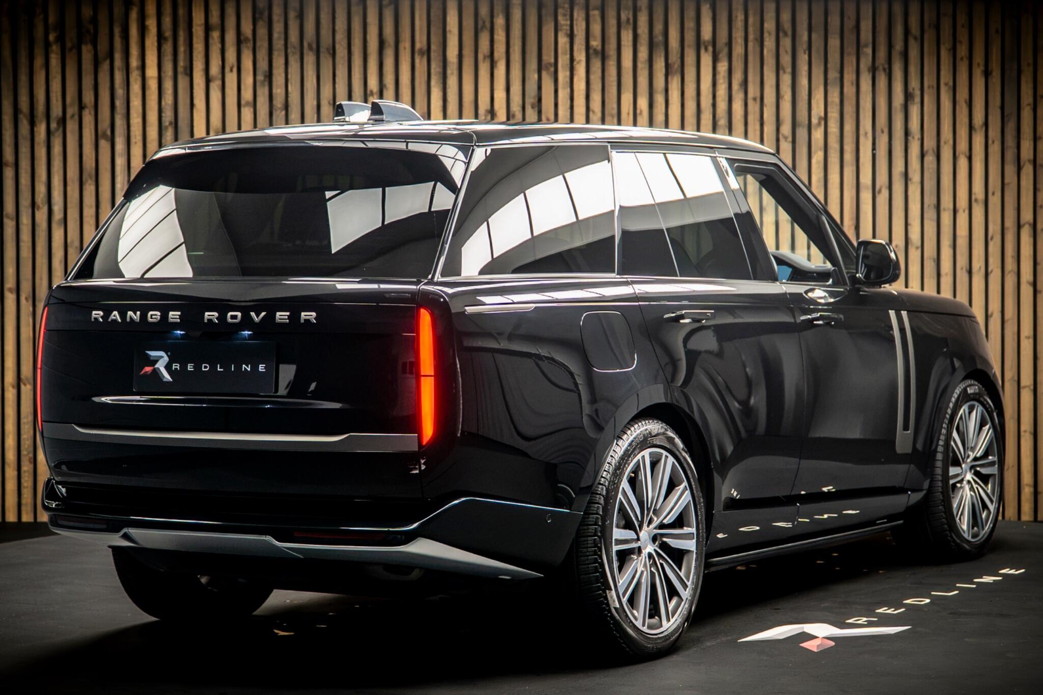 Land Rover Range Rover view 4