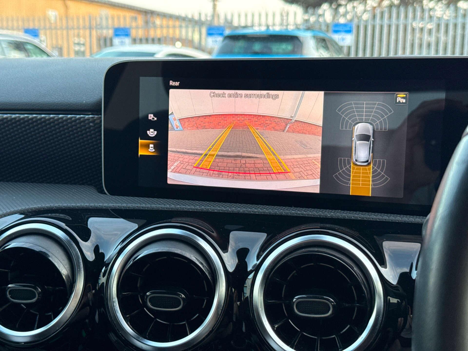 Mercedes-Benz A Class view 82