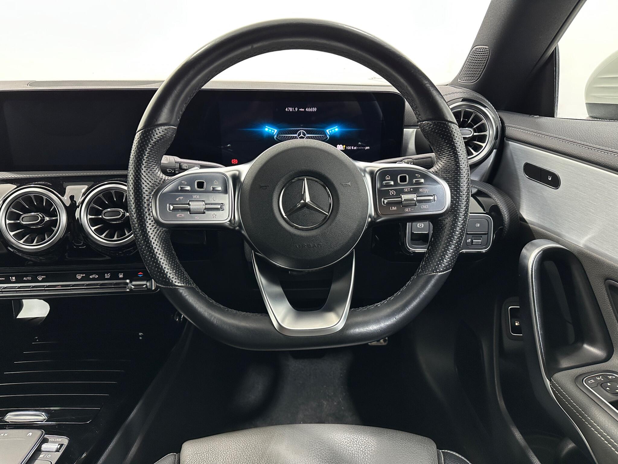 Mercedes-Benz Cla view 13