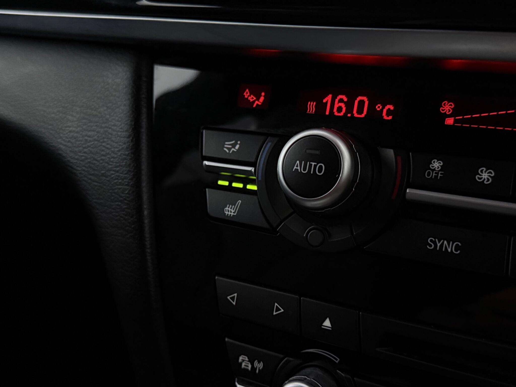BMW X5 view 26
