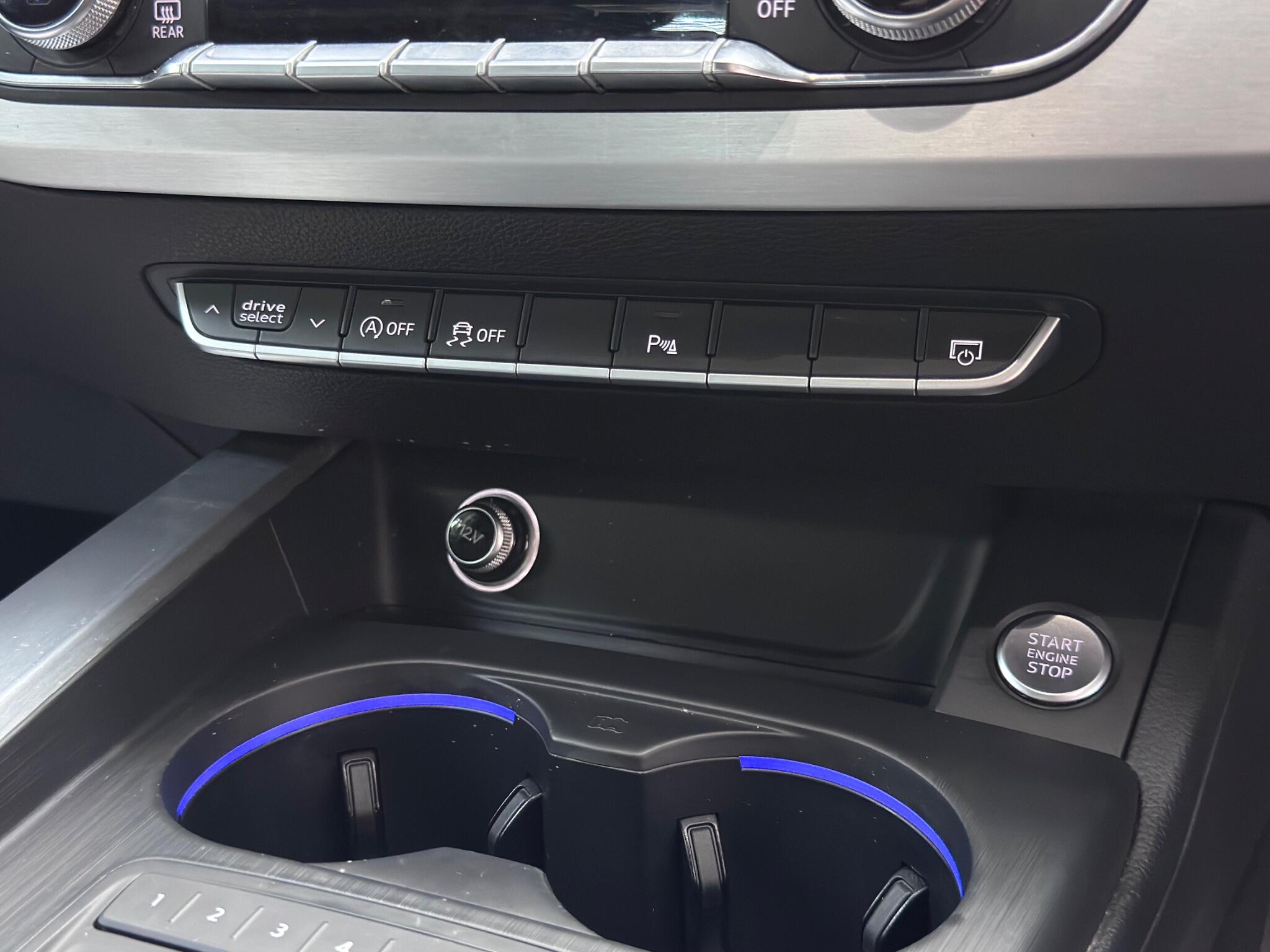 Audi A4 view 33